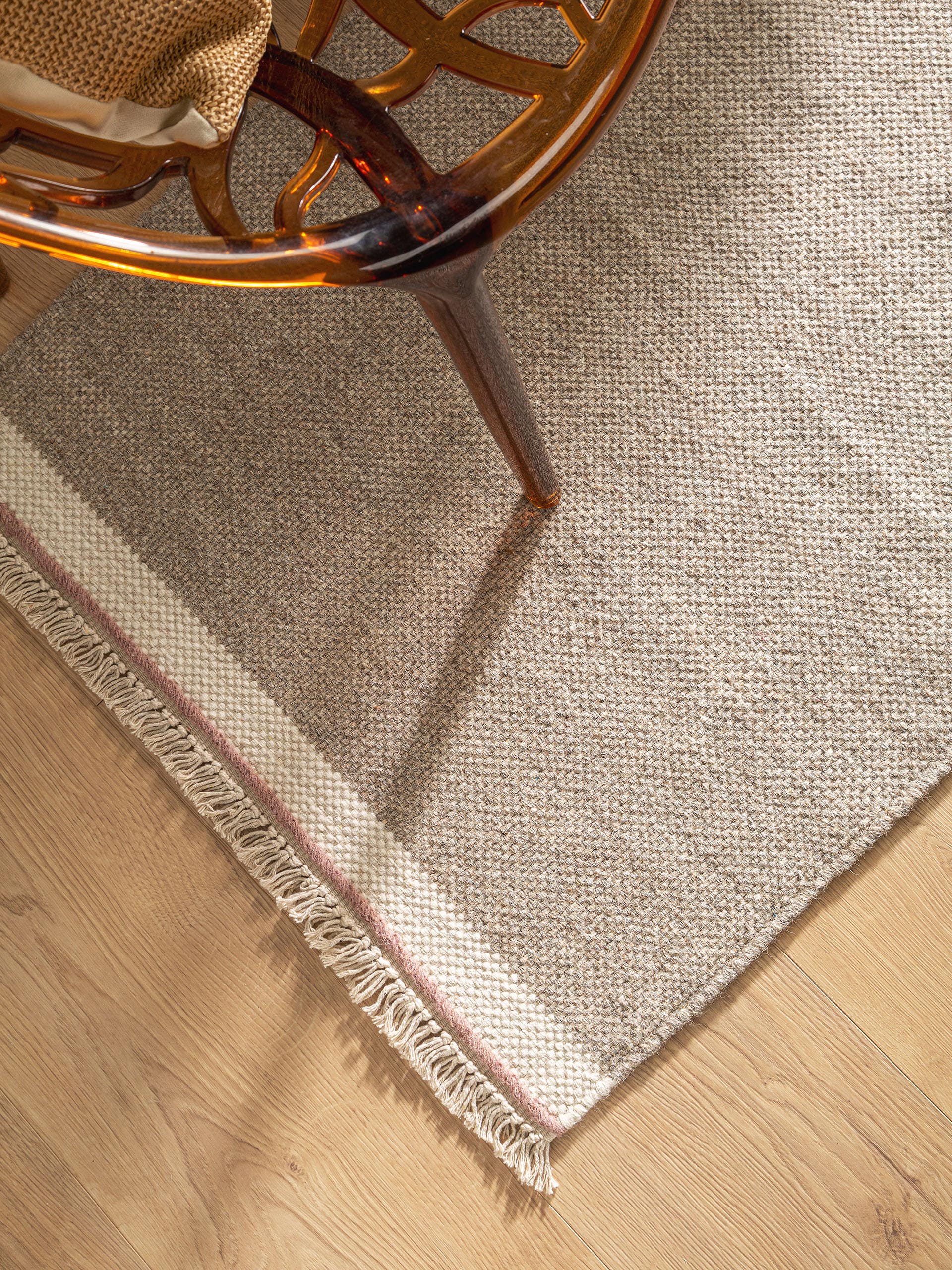 Rug made of 60% Wool, 40% Cotton in Grey with a 1- 5 mm high pile by benuta Pop