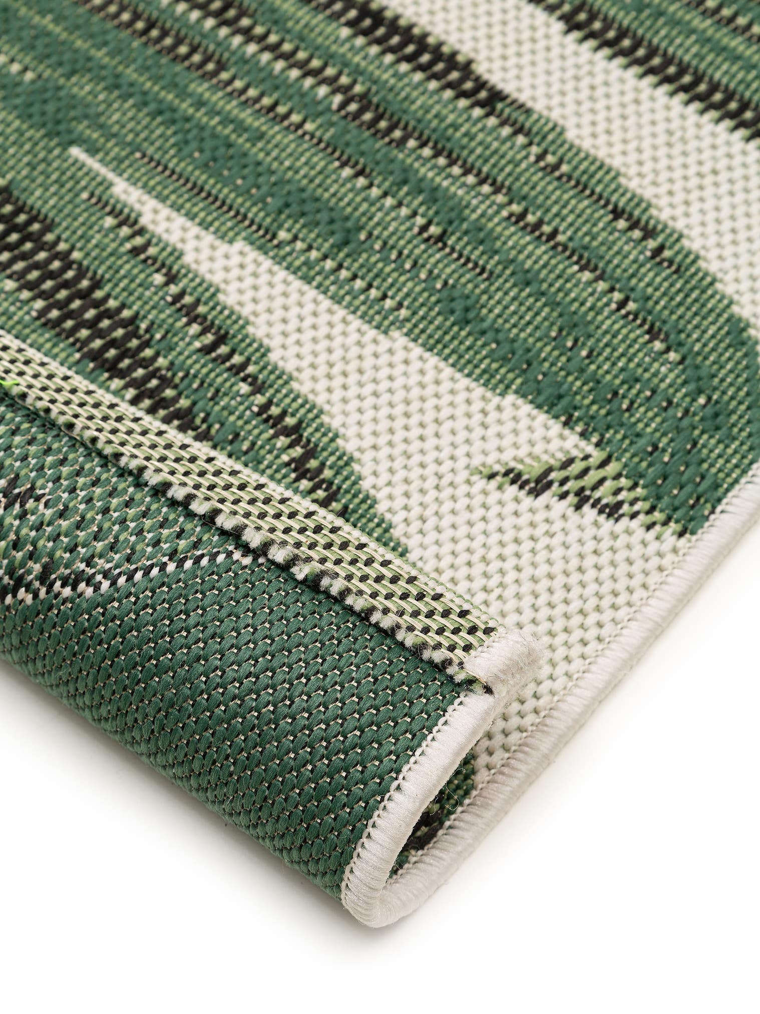 Tappeto di 100% Polipropilene in Verde con pelo alto 1- 5 mm da benuta Nest