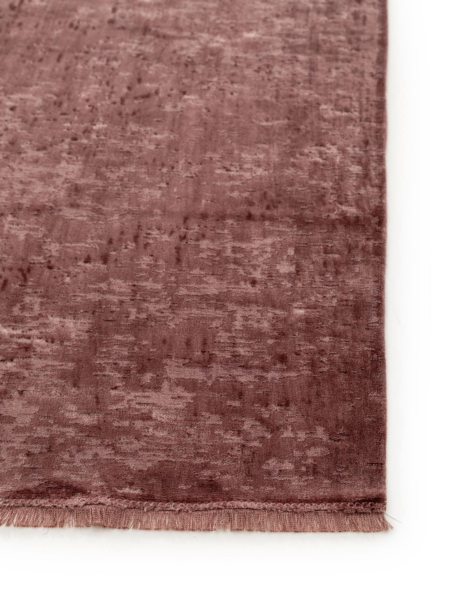 Teppich aus 100% Polyester in Rosa mit 6 bis 10 mm hohem Flor von benuta