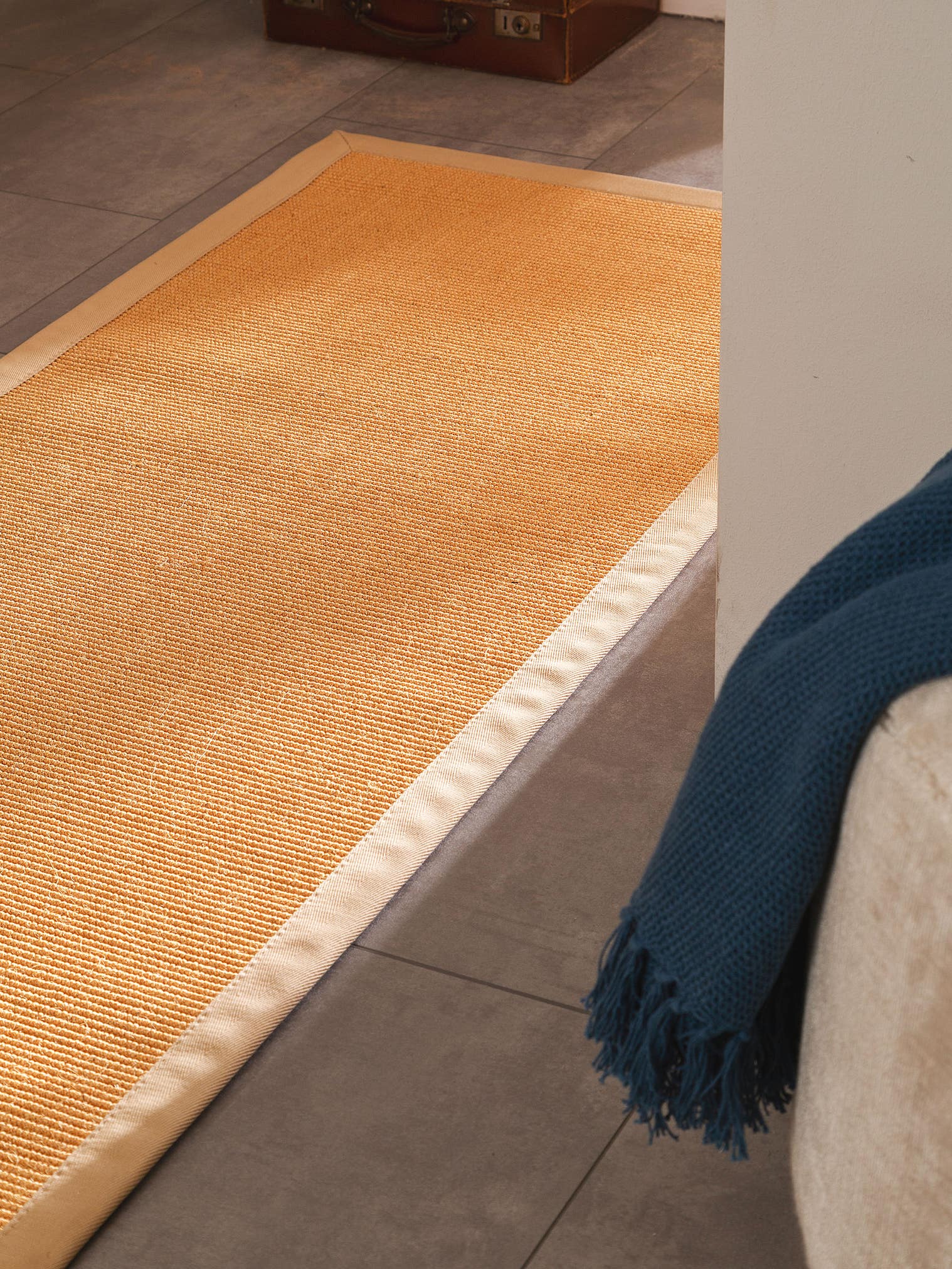 Rug made of 100% Sisal in Beige with a 1- 5 mm high pile by benuta Nest