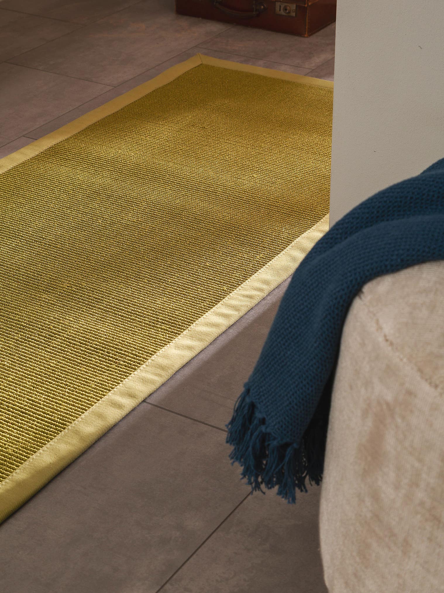 Rug made of 100% Sisal in Green with a 1- 5 mm high pile by benuta Nest