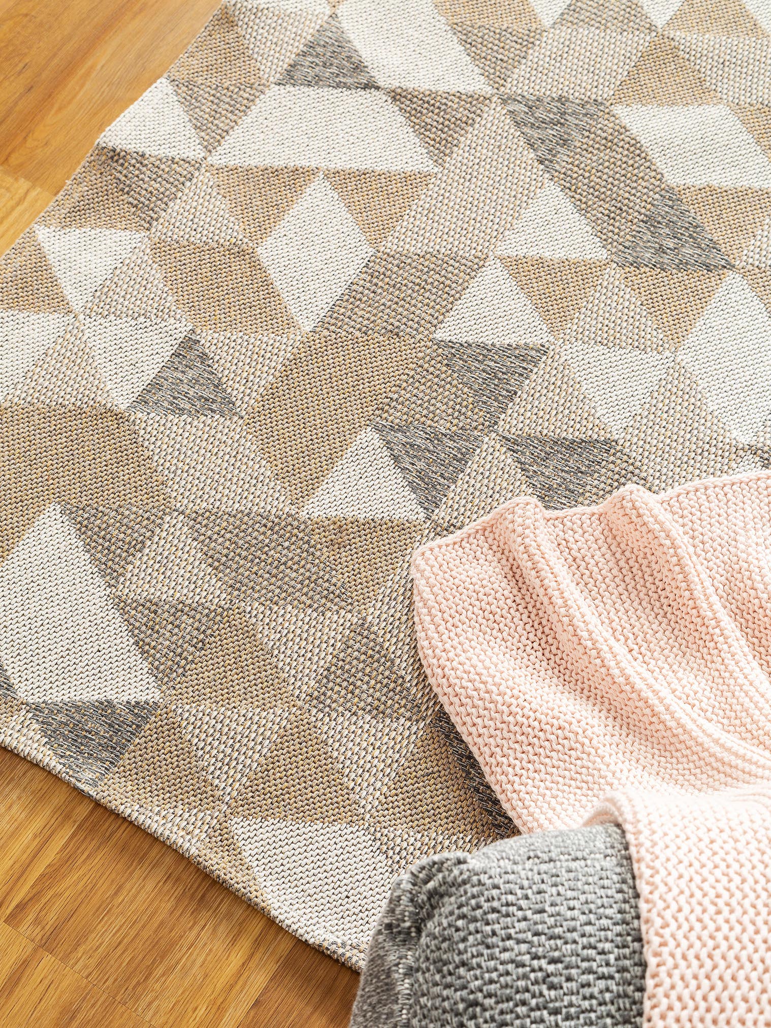 Tappeto di 100% Cotone in Beige con pelo alto 1- 5 mm da benuta