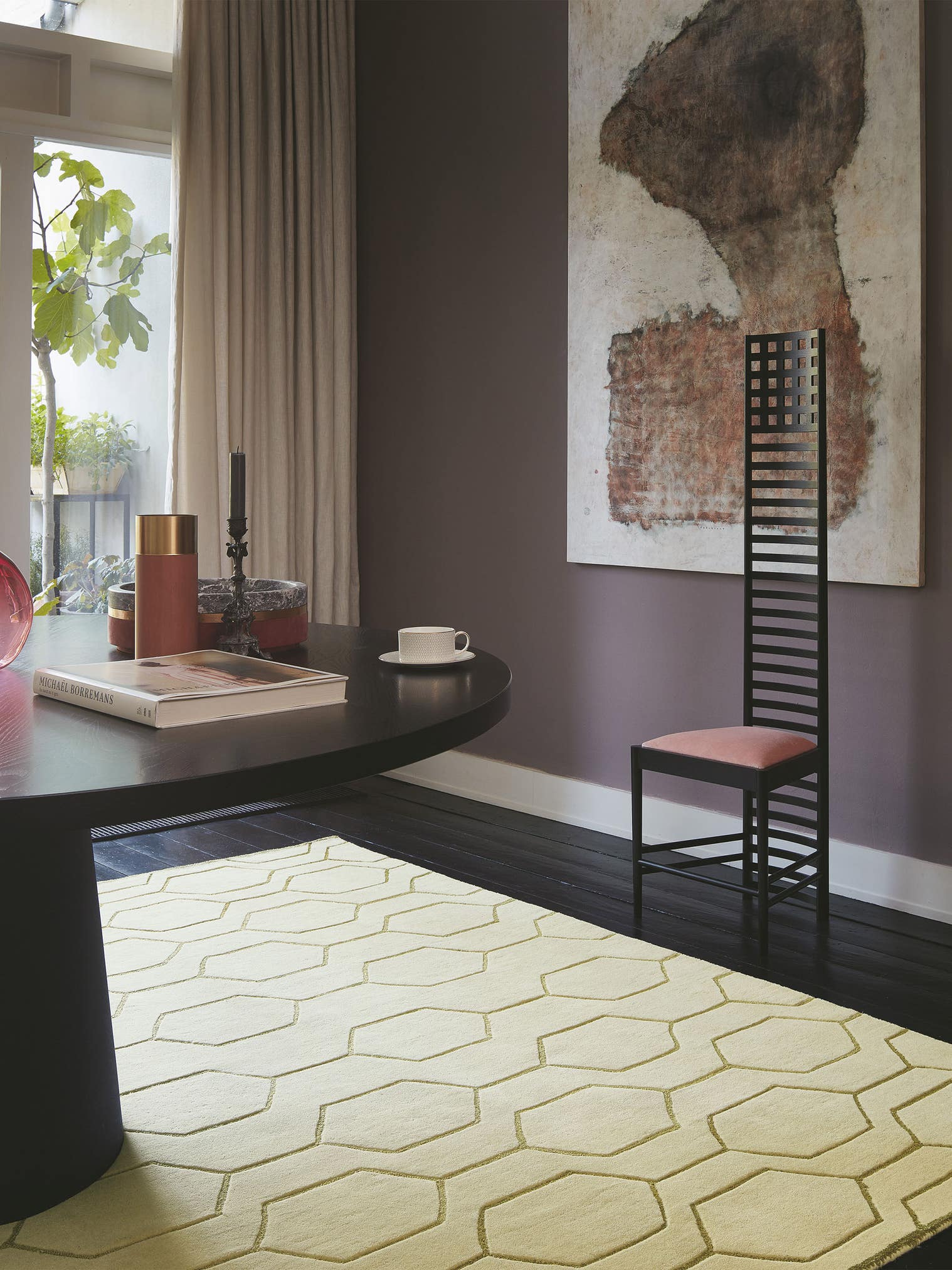 Rug made of 90% Wool, 10% Viscose in Beige with a 11 - 20 mm high pile by Wedgwood
