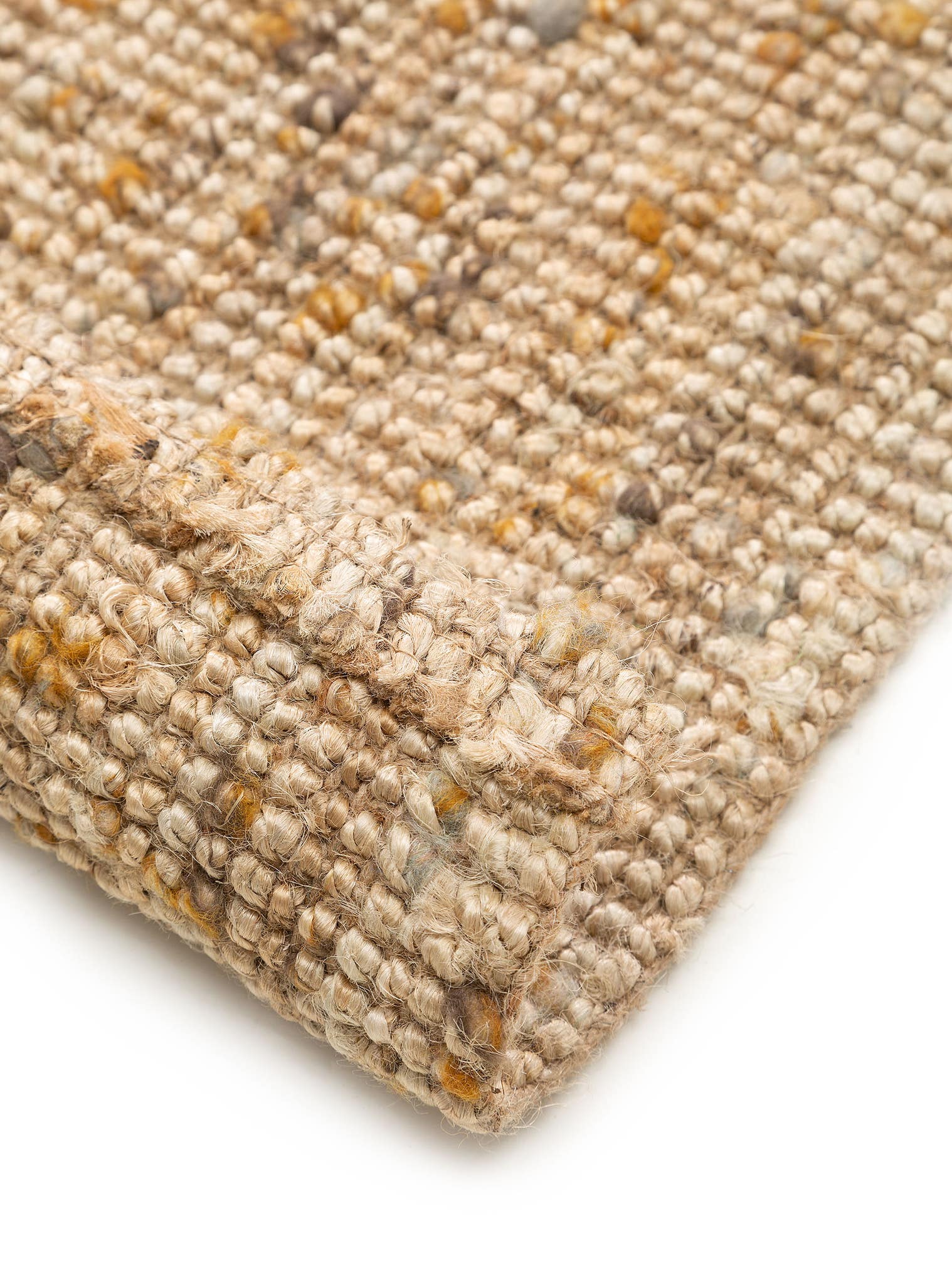 Rug made of 85% Jute, 15% Wool in Yellow with a 1- 5 mm high pile by benuta Pure