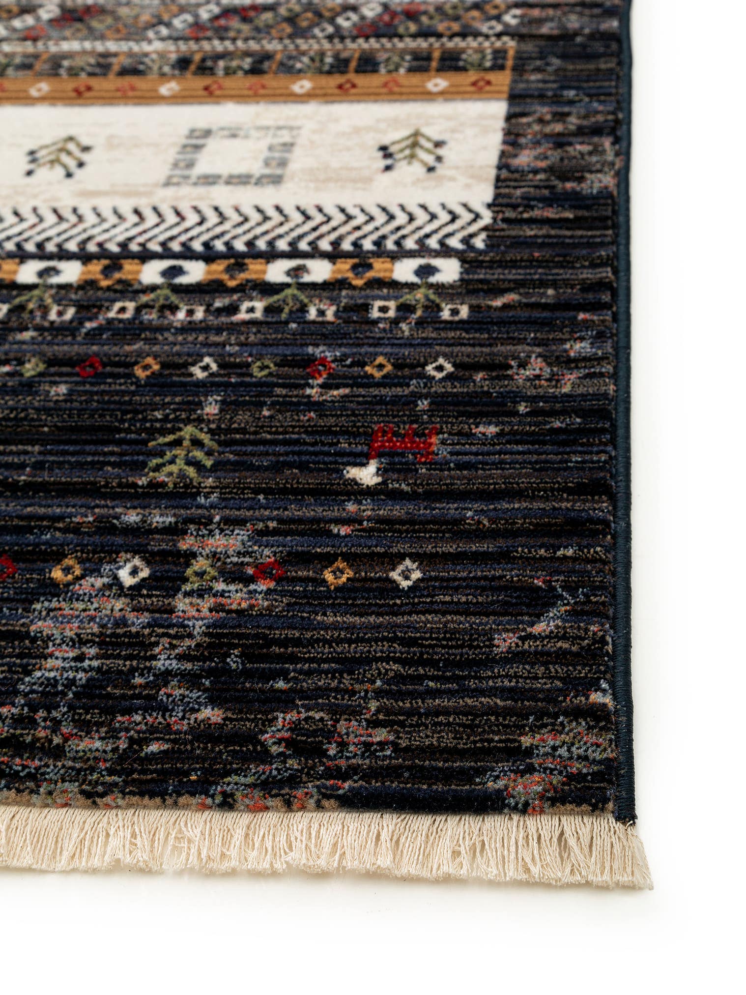 Teppich aus 100% Polypropylen in Multicolor mit 6 bis 10 mm hohem Flor von benuta Nest