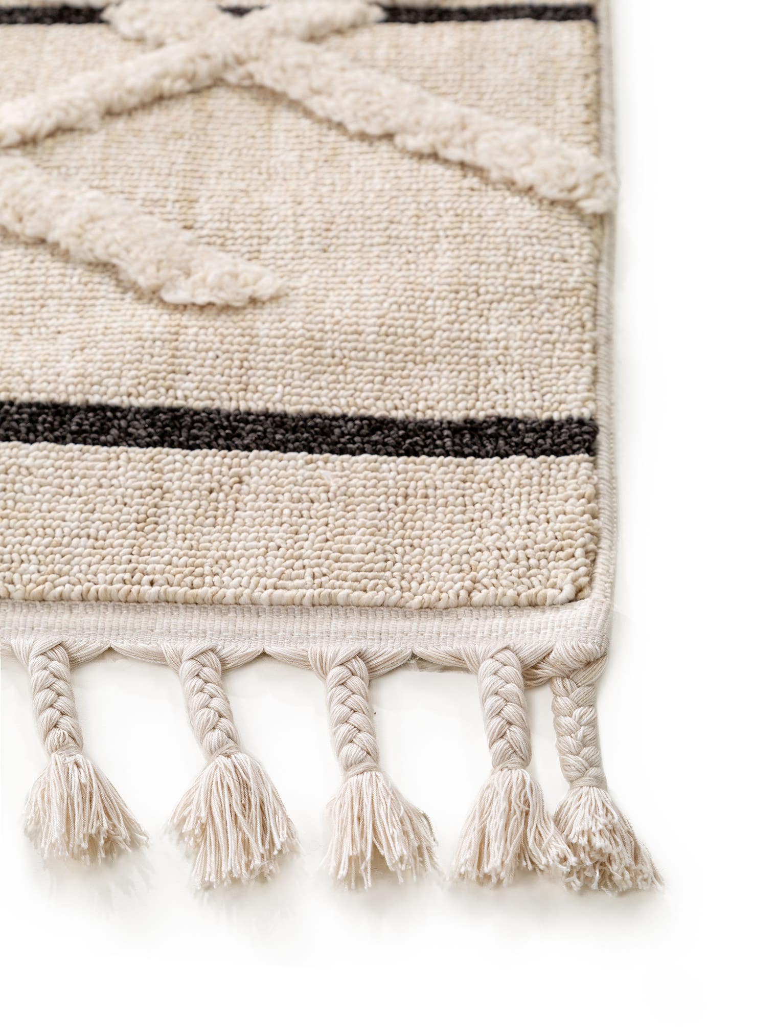 Rug made of 100% Polyester in Beige with a 11 - 20 mm high pile by benuta Pop