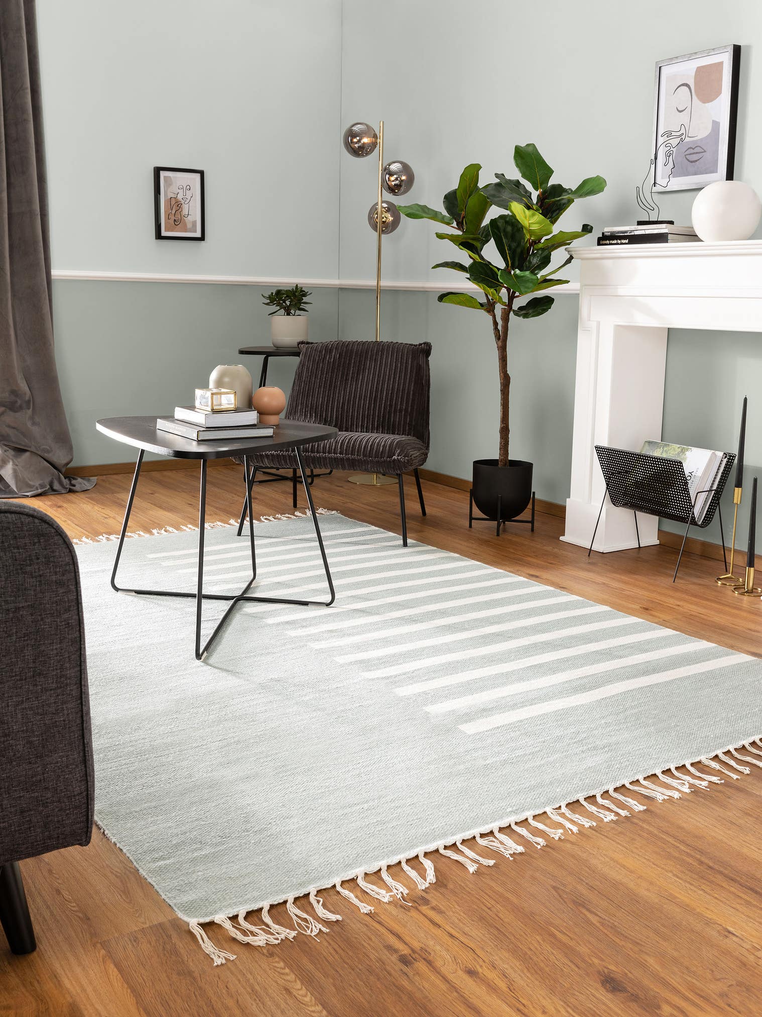 Teppich aus 100% Wolle in Grün mit bis 5 mm hohem Flor von benuta