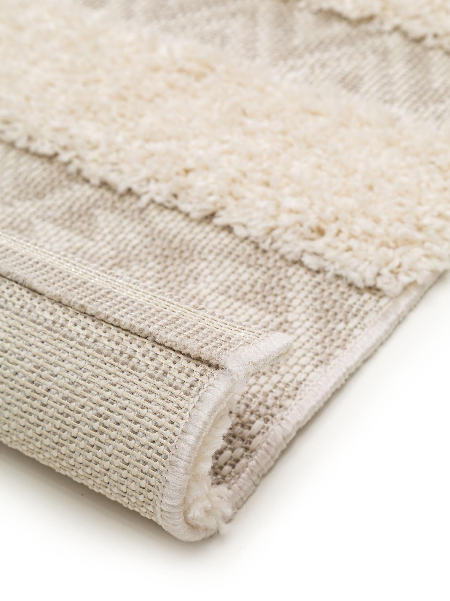 Teppich aus 100% Polypropylen in Beige mit 21 bis 30 mm hohem Flor von Lytte