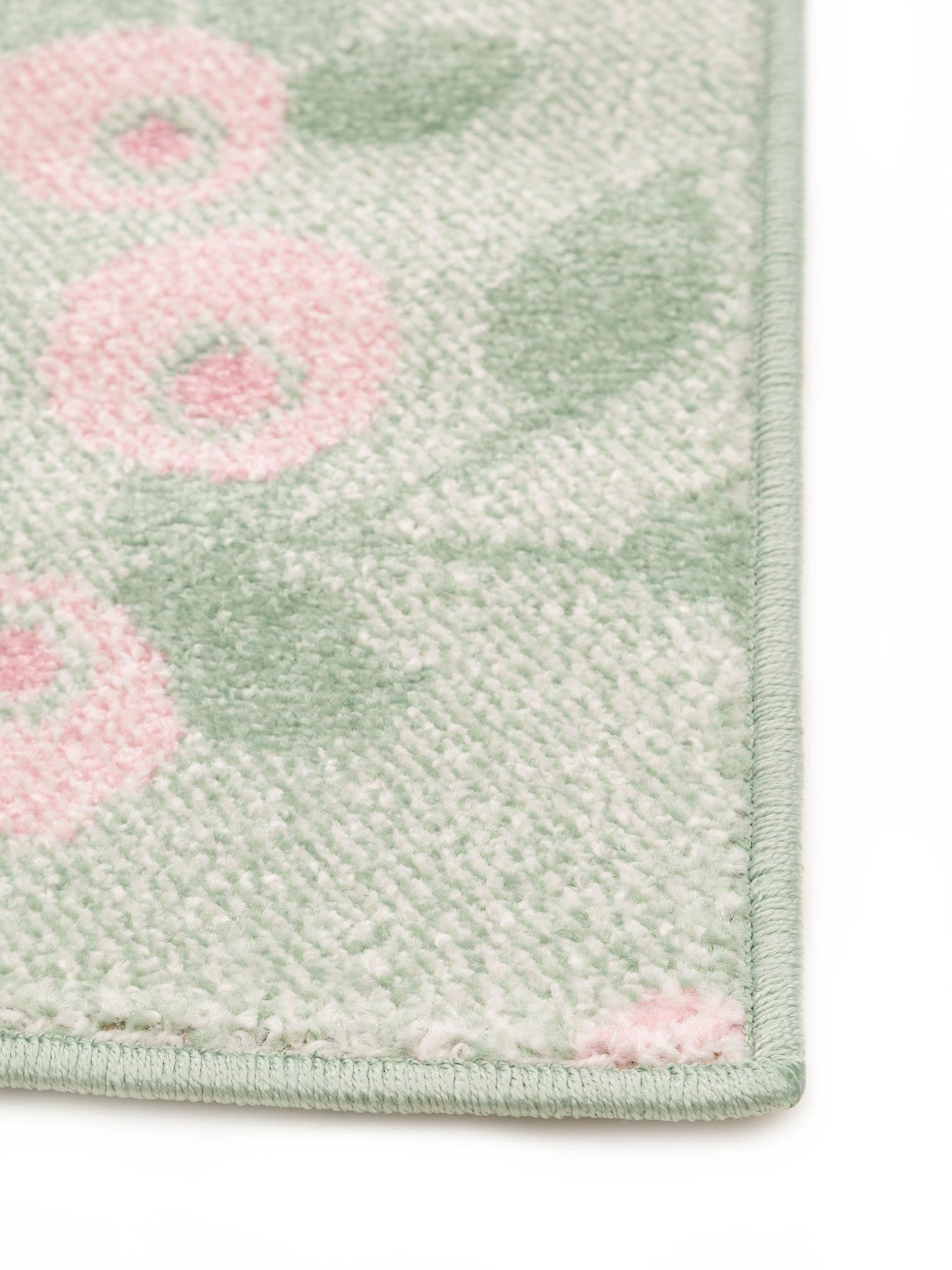 Teppich aus 100% Polypropylen in Grün mit 6 bis 10 mm hohem Flor von benuta