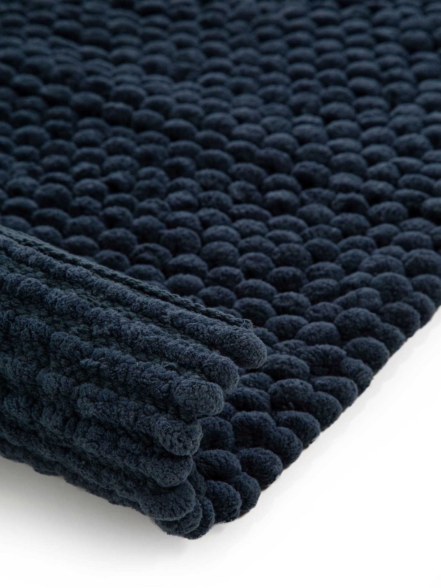 Tappeto di 70% Poliestere, 30% Cotone in Azzurro con pelo alto 11 - 20 mm da benuta Nest