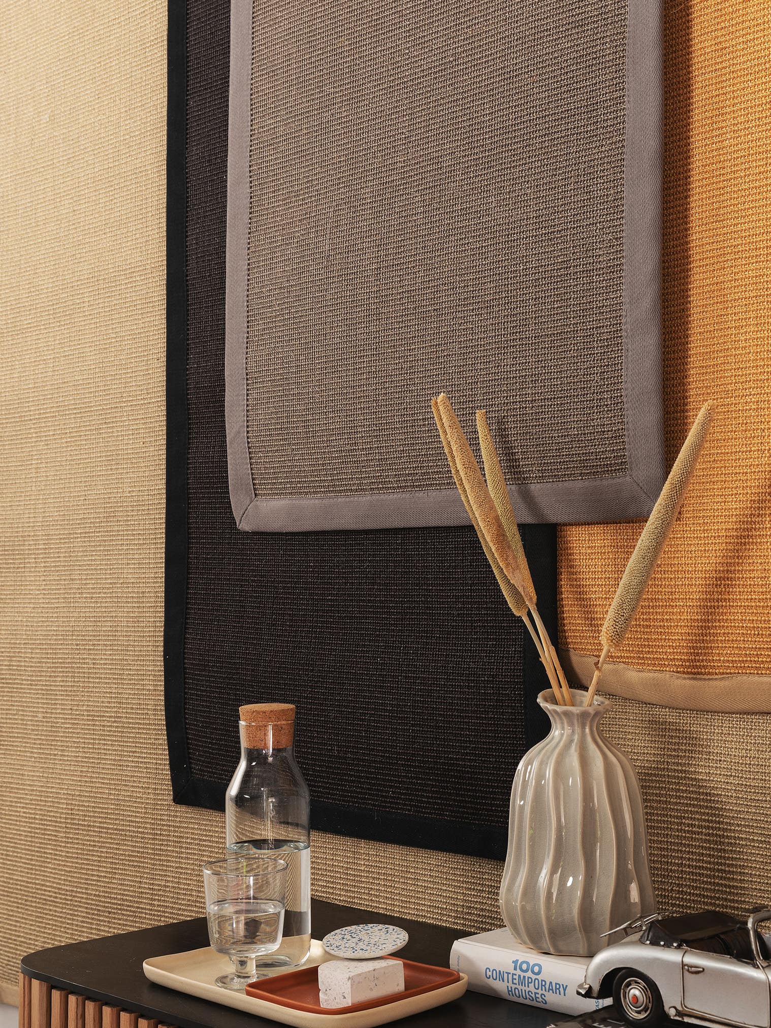 Rug made of 100% Sisal in Black with a 1- 5 mm high pile by benuta Nest
