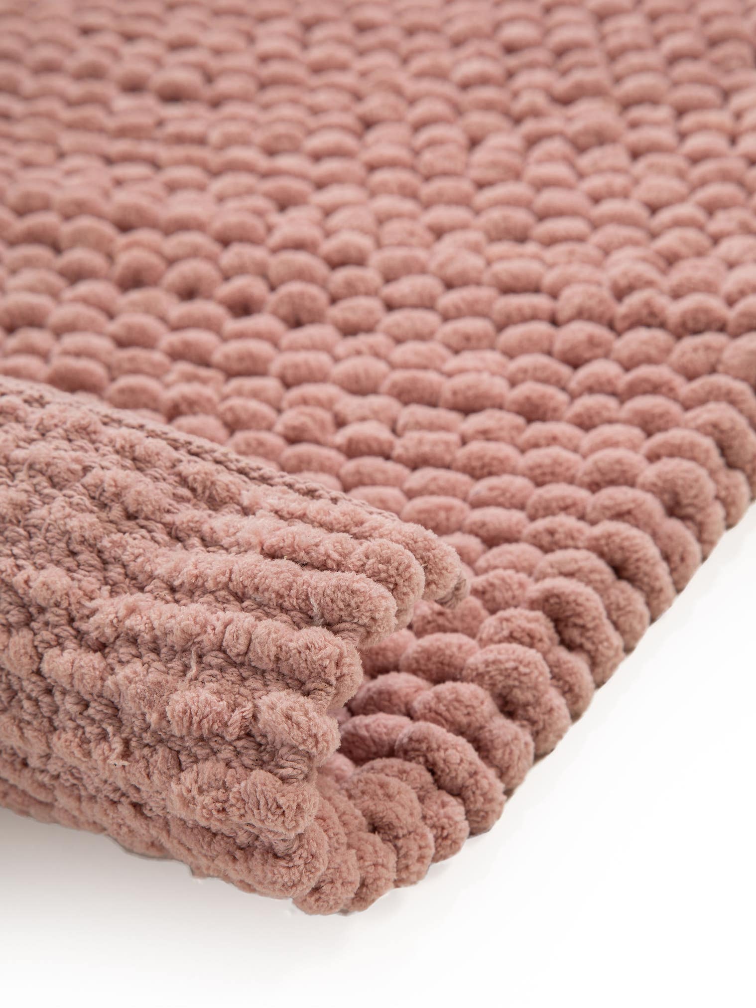 Teppich aus 70% Polyester, 30% Baumwolle in Rosa mit 11 bis 20 mm hohem Flor von benuta Nest
