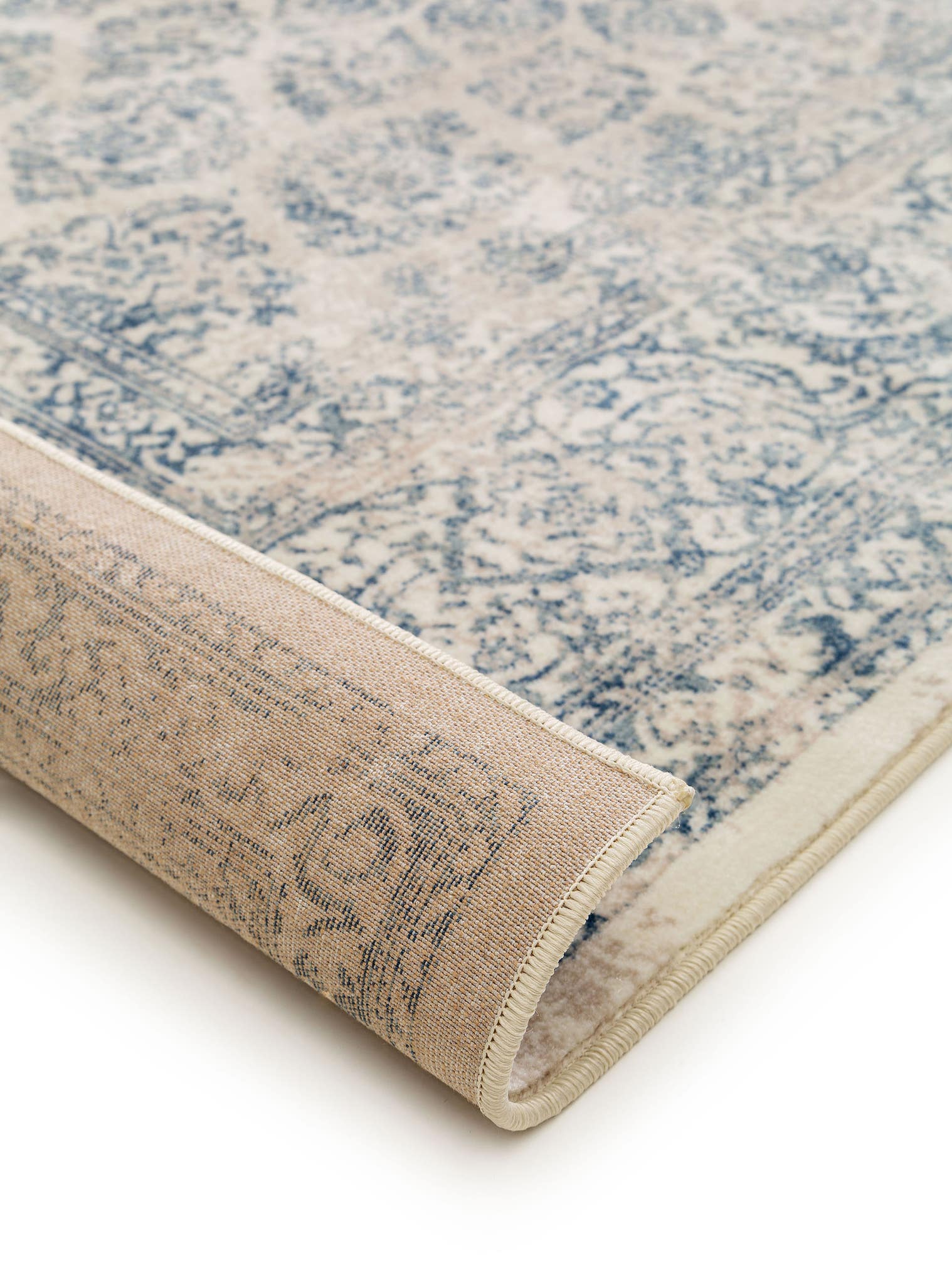 Rug made of 100% Polypropylene in Beige with a 6 - 10 mm high pile by benuta Nest