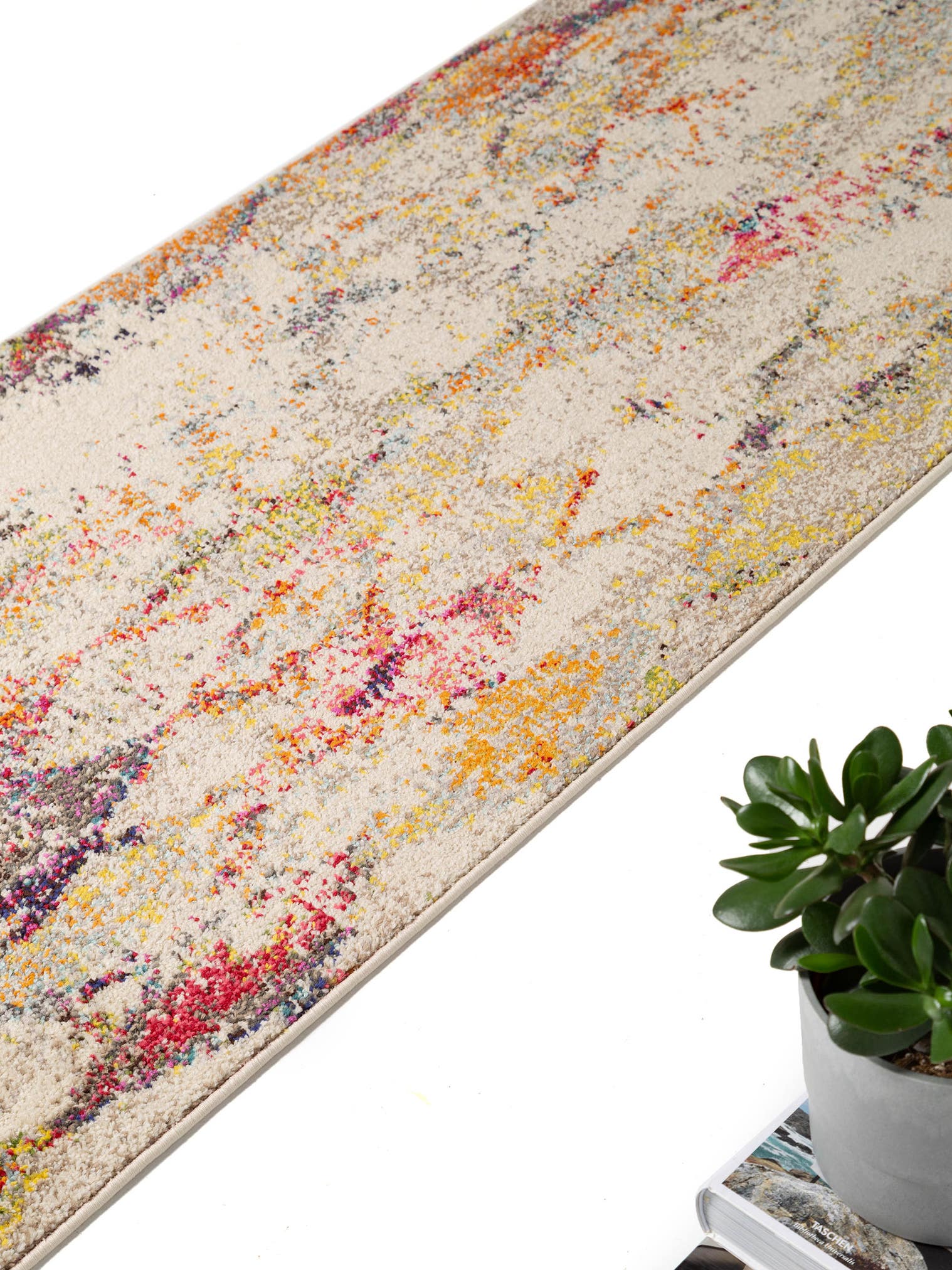 Teppich aus 100% Polypropylen in Beige mit 11 bis 20 mm hohem Flor von benuta Nest