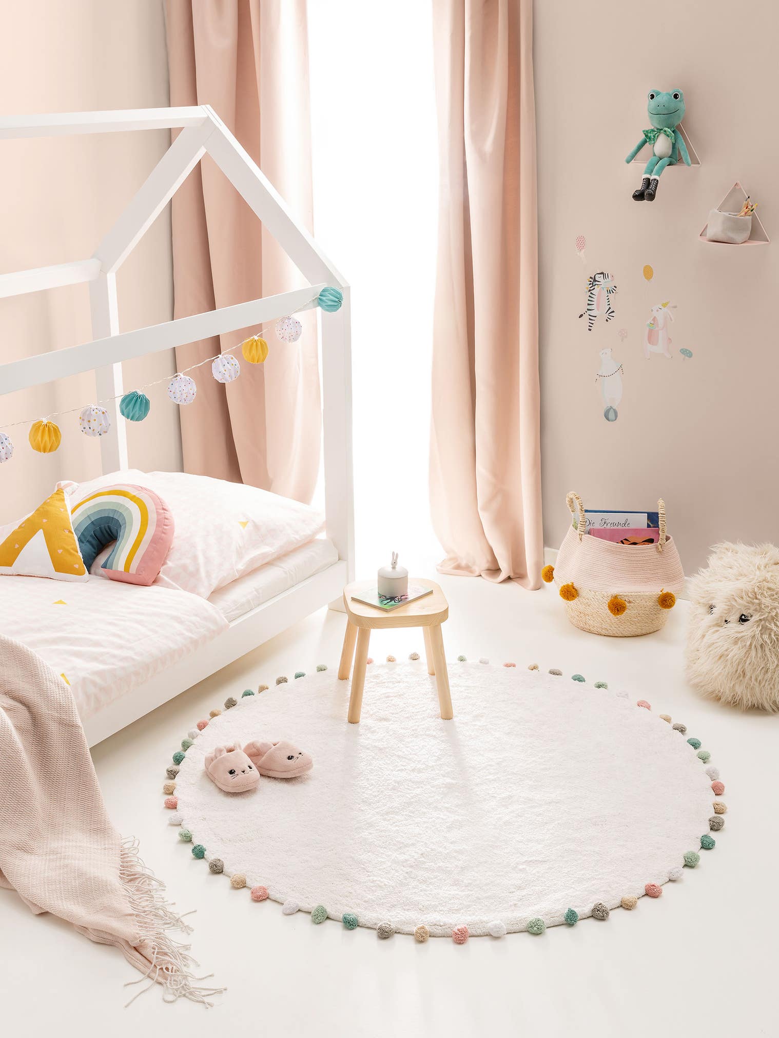 Matta av 100% Bomull i Beige med 6 - 10 mm hög lugg från Lytte