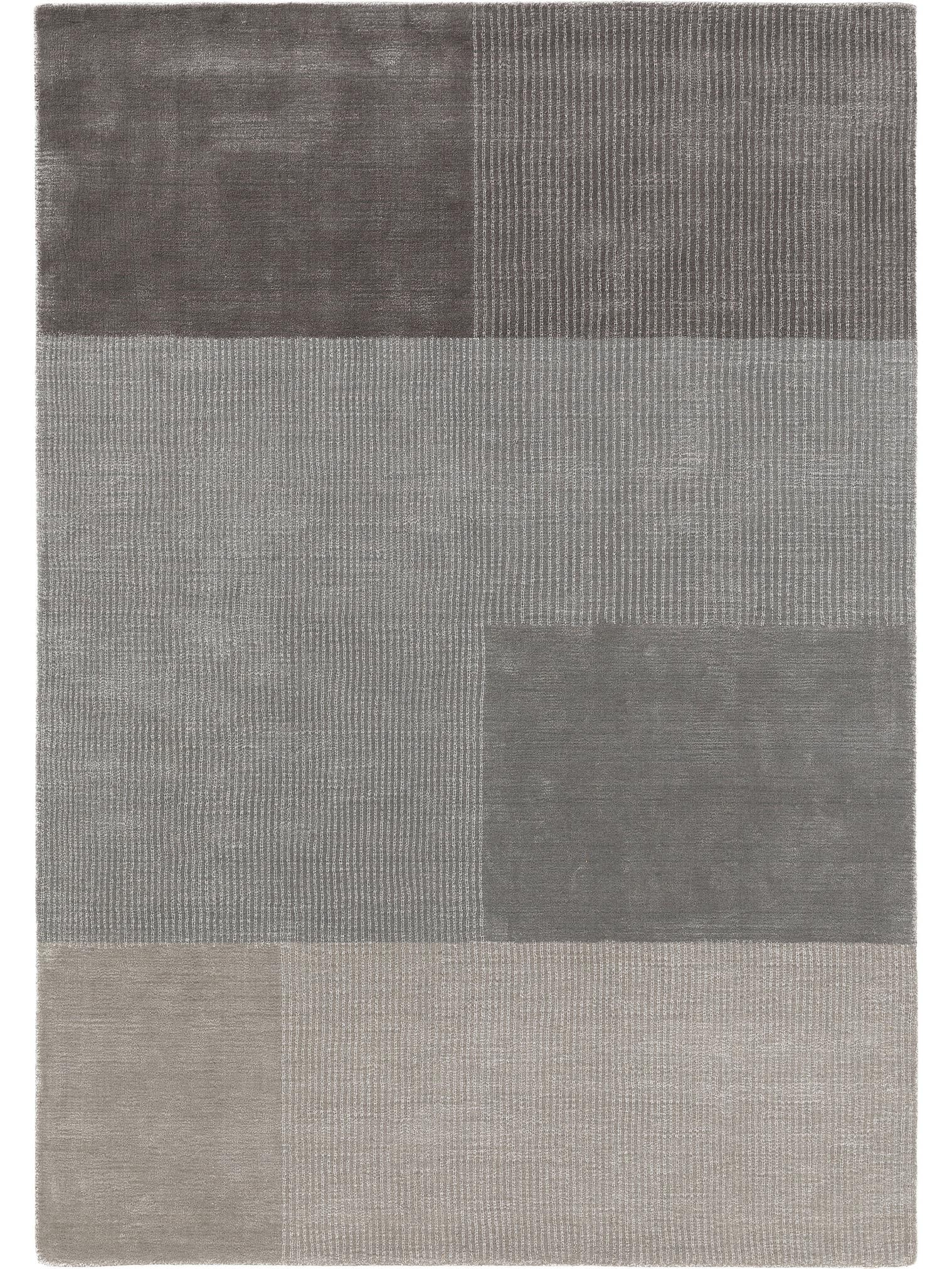 Teppich aus 55% Viskose, 45% Wolle in Grau mit 6 bis 10 mm hohem Flor von benuta Pure