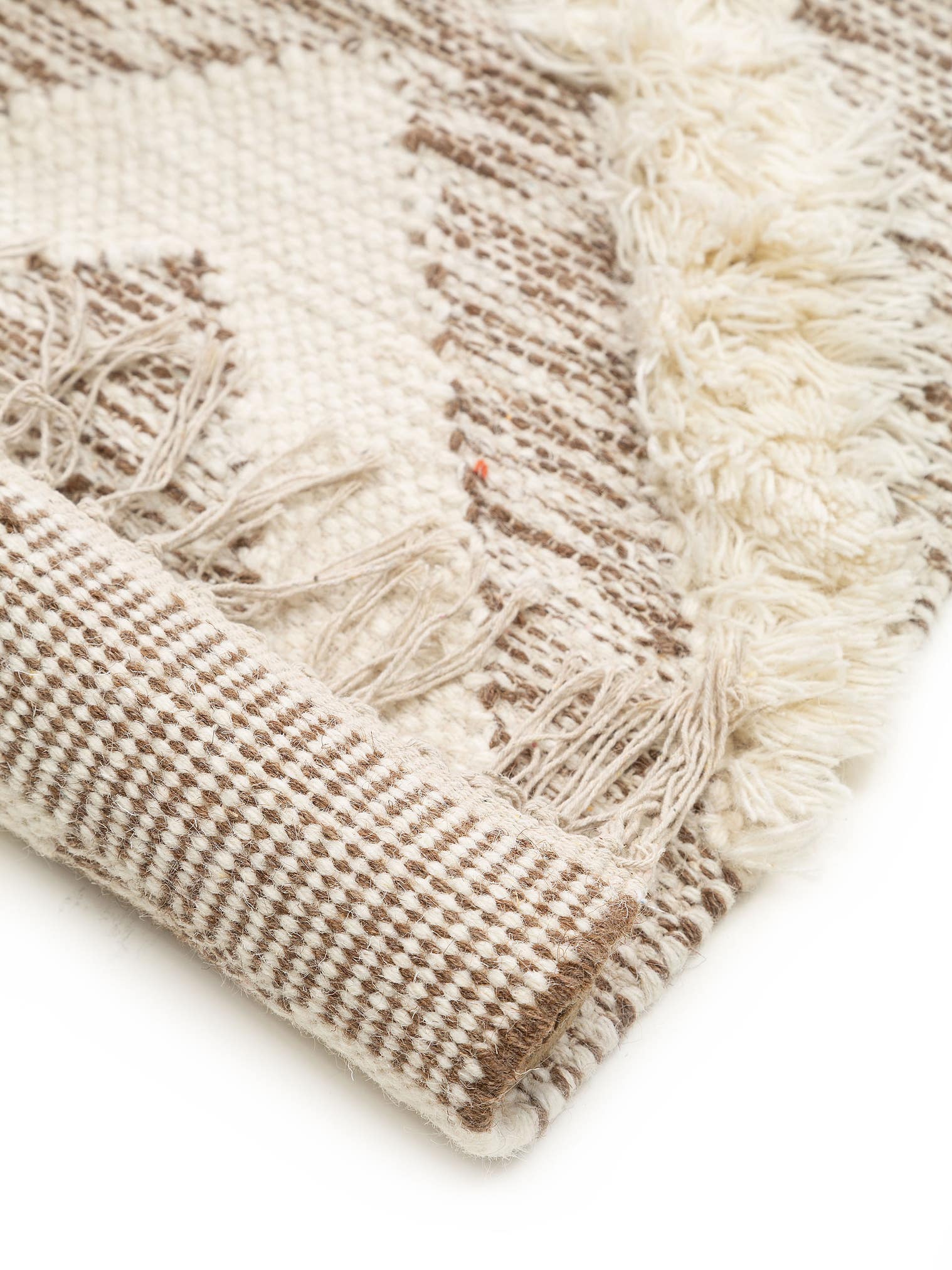 Teppich aus 80% Wolle, 20% Baumwolle in Beige mit 11 bis 20 mm hohem Flor von Lytte