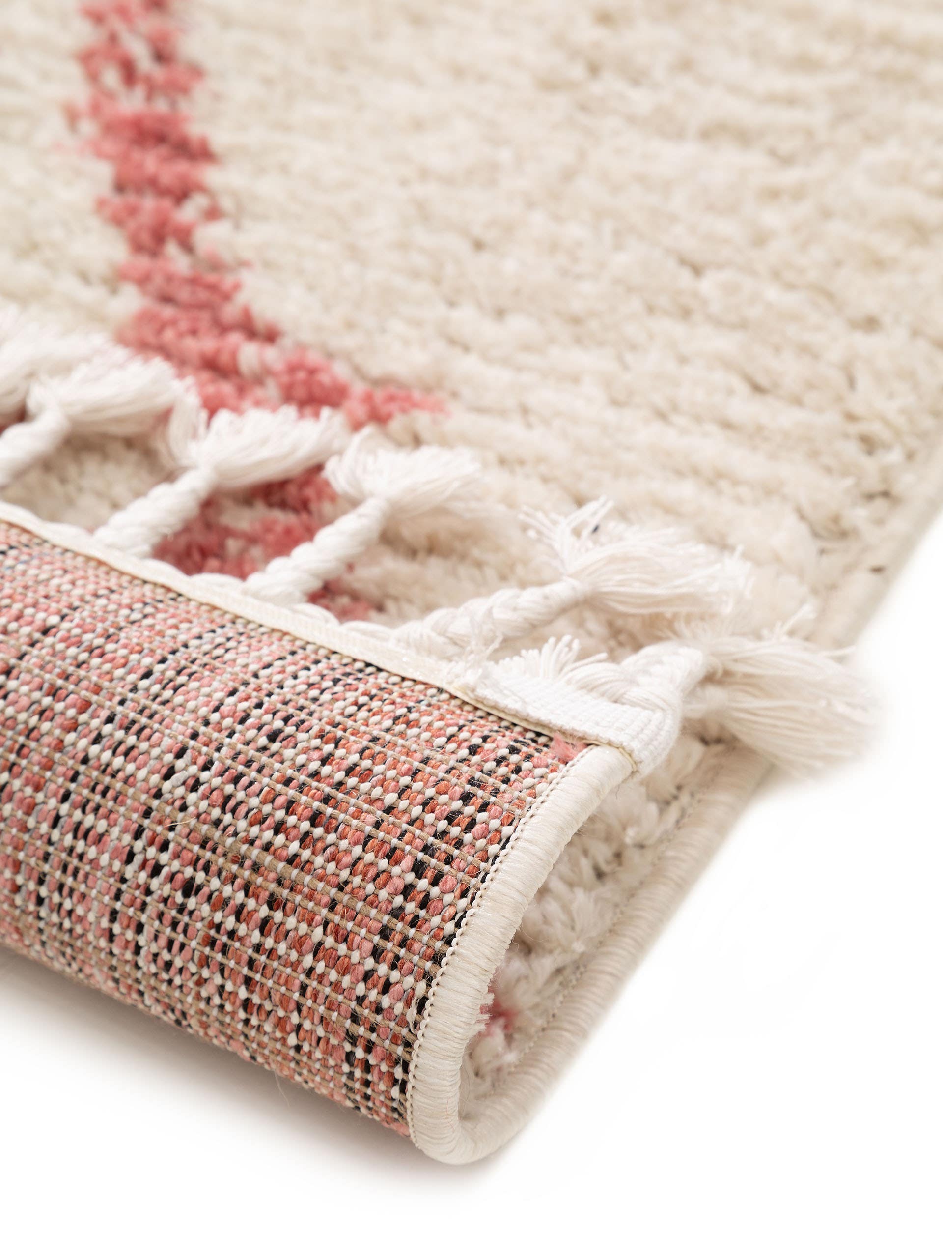Tapijt van 100% Polyester in Roze met een 21 - 30 mm hoge pool van benuta Pop