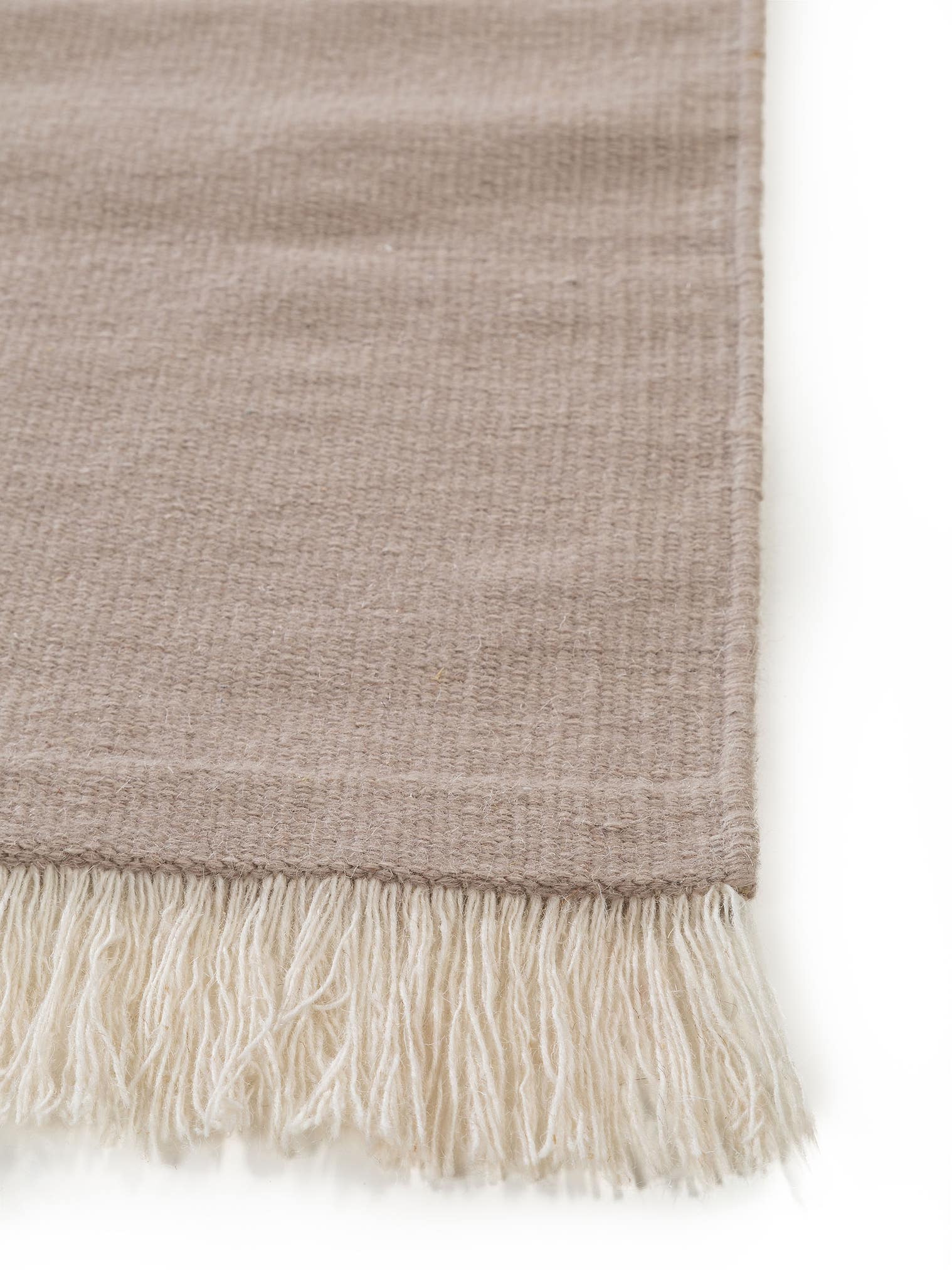 Teppich aus 100% Wolle in Beige mit bis 5 mm hohem Flor von benuta Pop