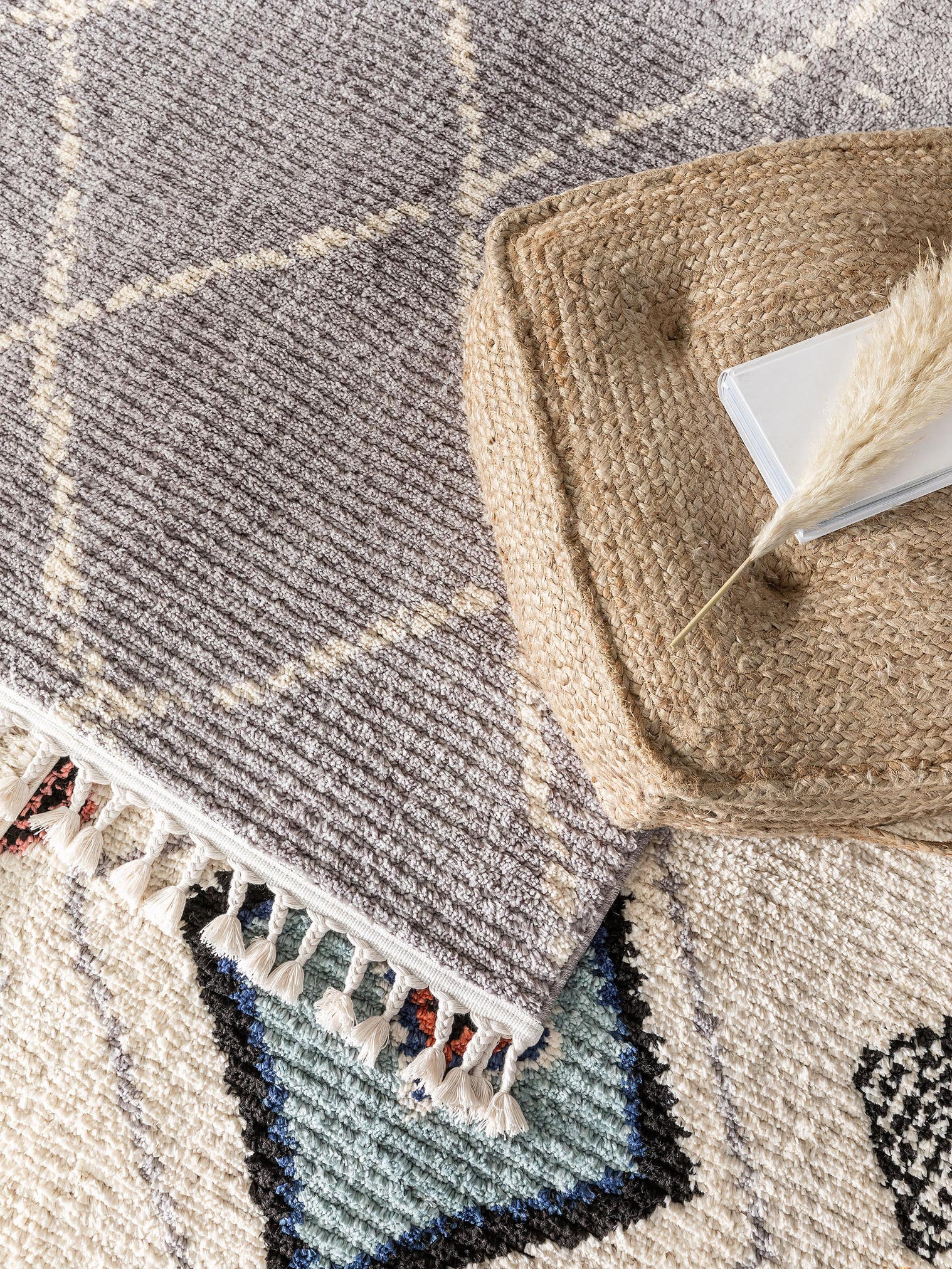 Rug made of 100% Polyester in Multicoloured with a 21 - 30 mm high pile by benuta Pop