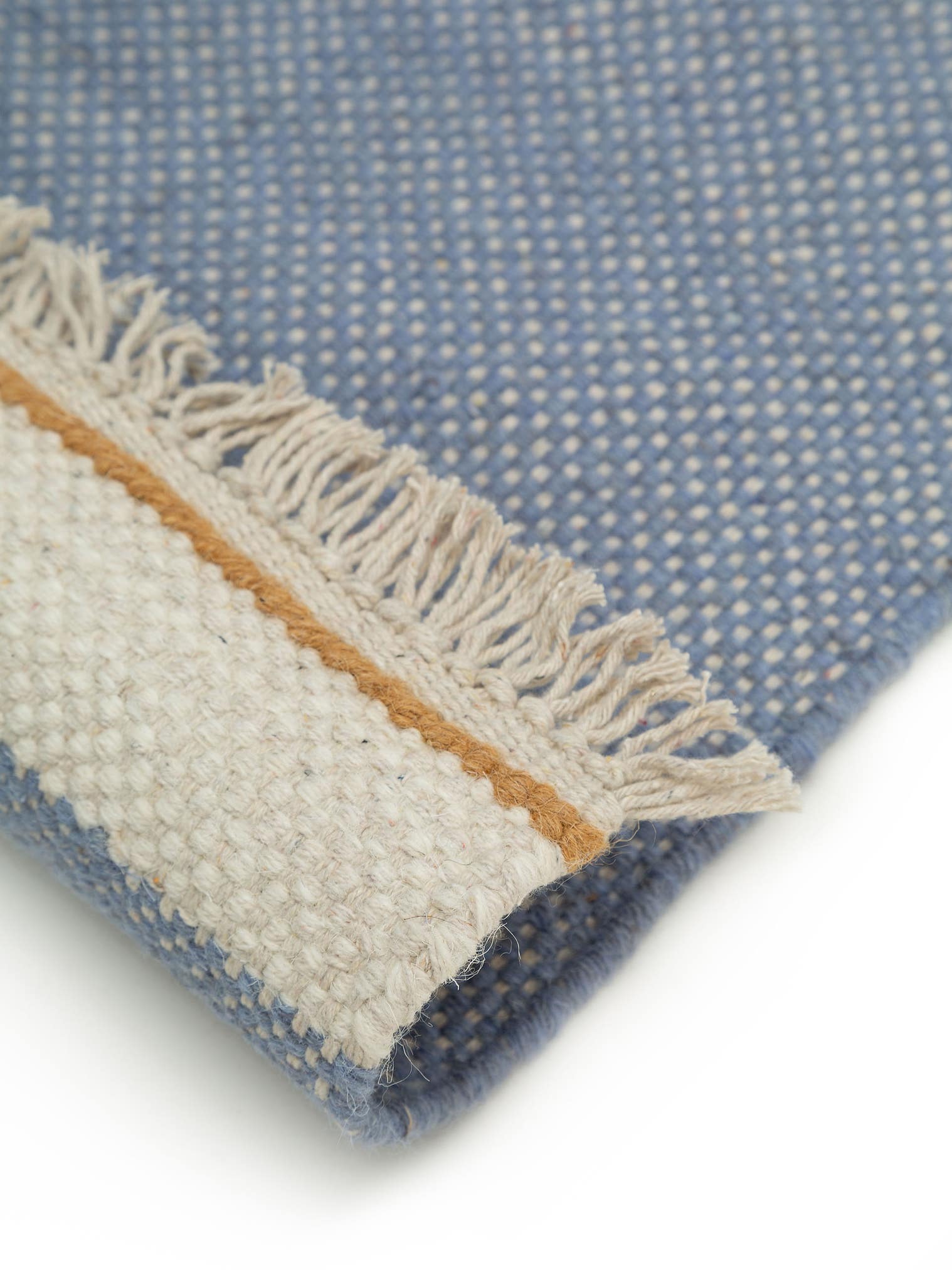 Rug made of 60% Wool, 40% Cotton in Blue with a 1- 5 mm high pile by benuta Pop