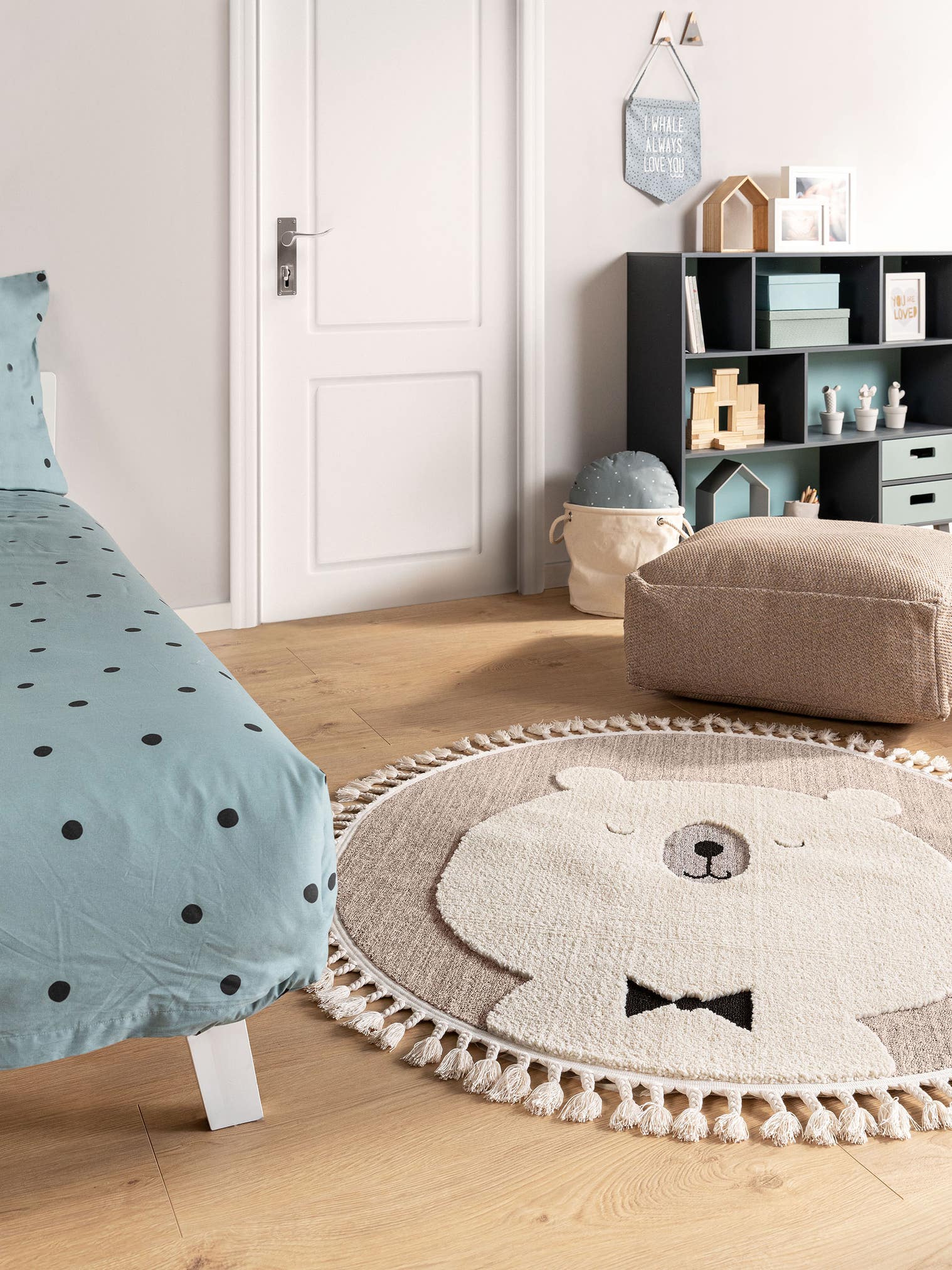Tapis en 100% Polyester en Beige avec une pile de 11 - 20 mm de hauteur de Lytte
