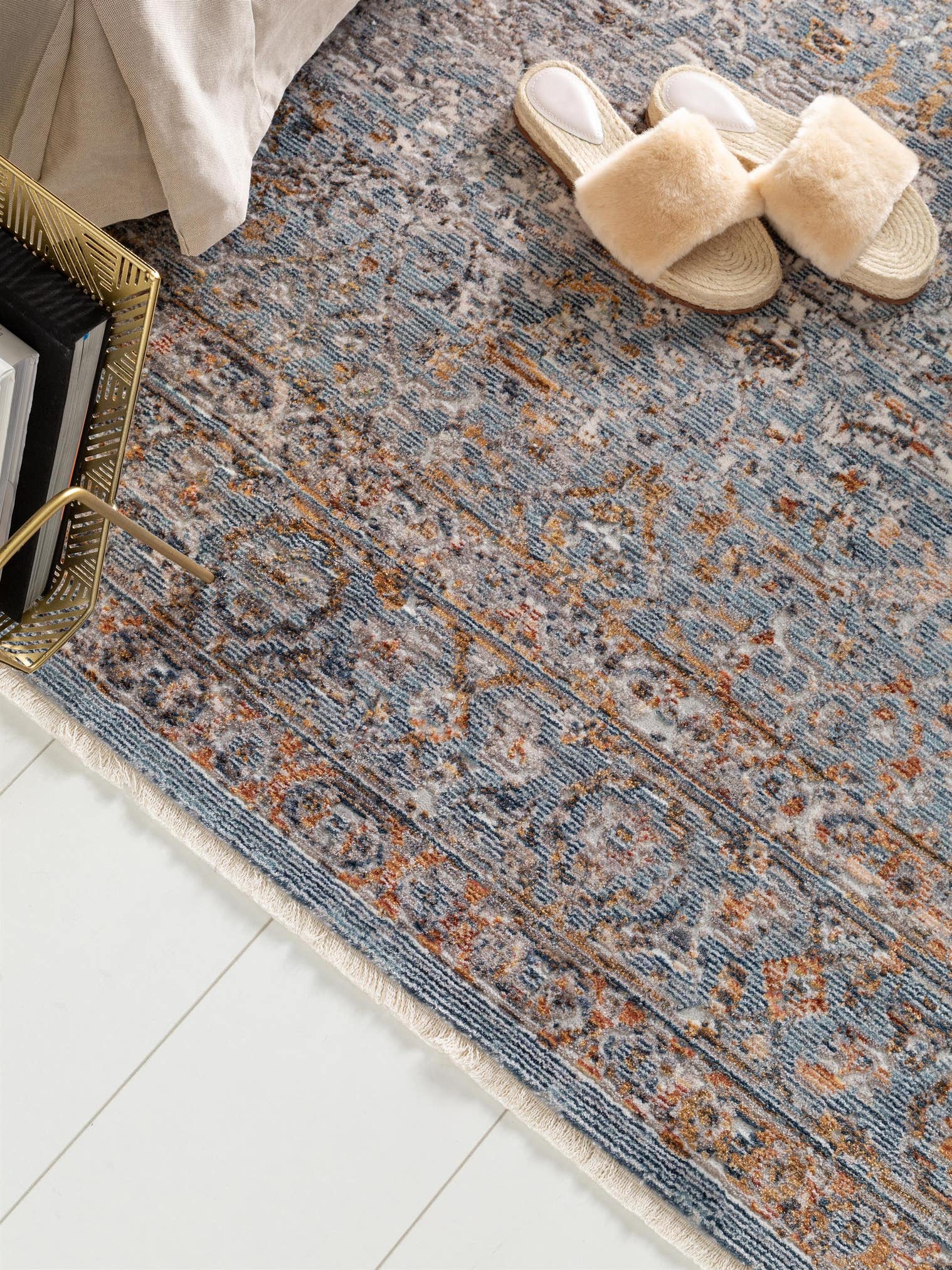 Rug made of 100% Polyester in Blue with a 6 - 10 mm high pile by benuta