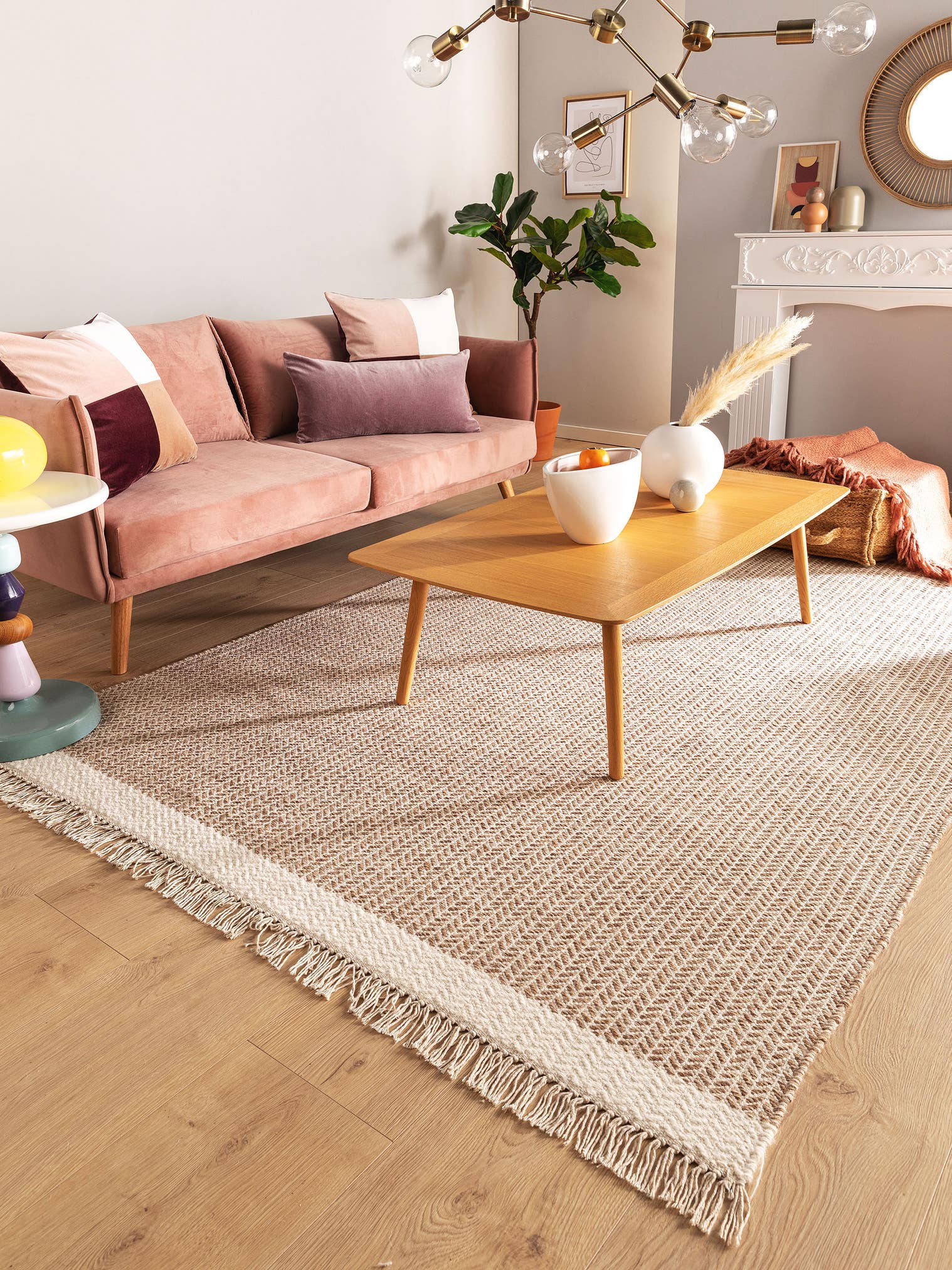 Teppich aus 60% Wolle, 40% Baumwolle in Beige mit bis 5 mm hohem Flor von benuta Pure
