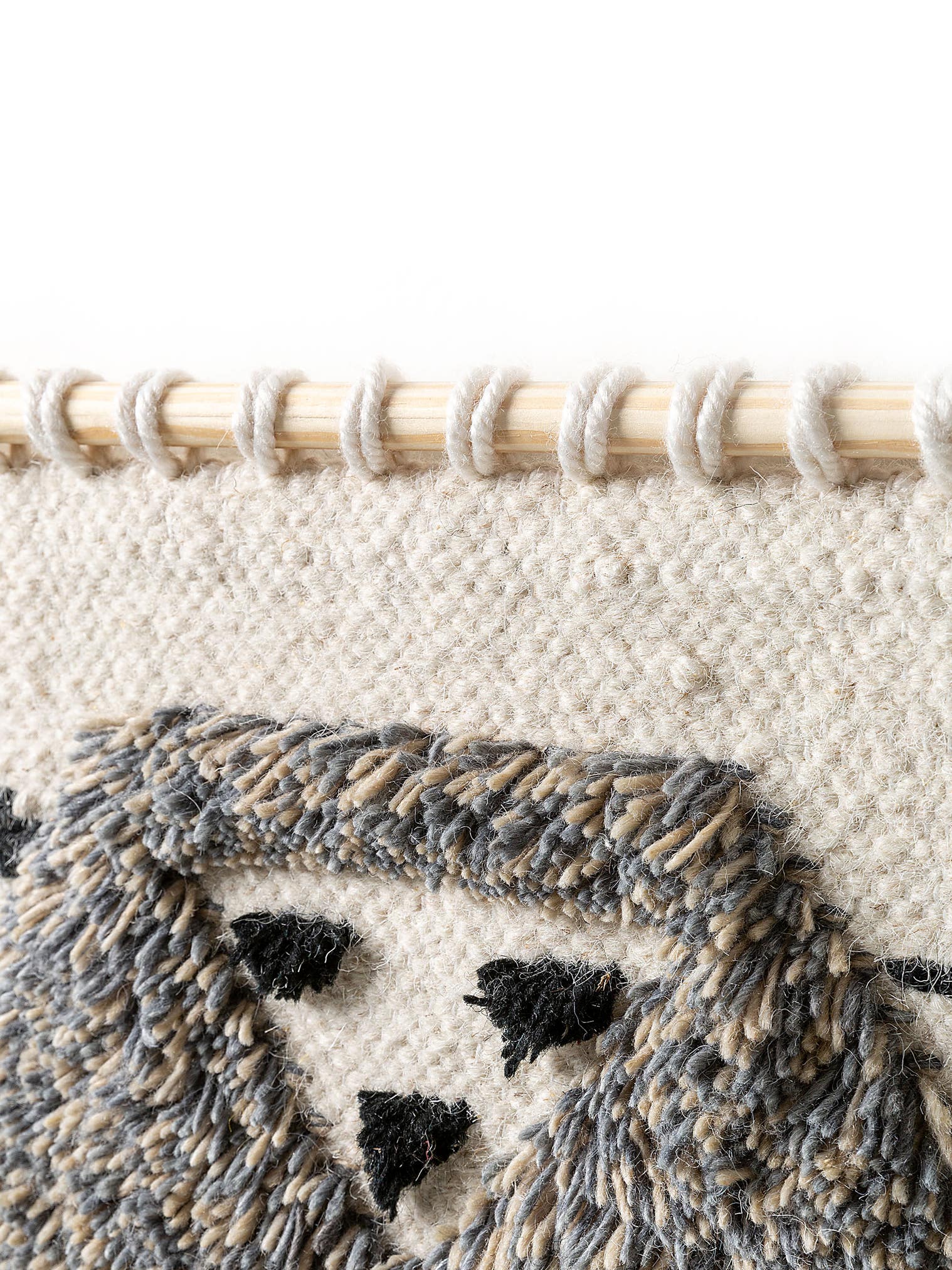Wall Hanging Shawn Ivory in AnimalDesign design made of 80% Wool, 20% Polyester by Lytte