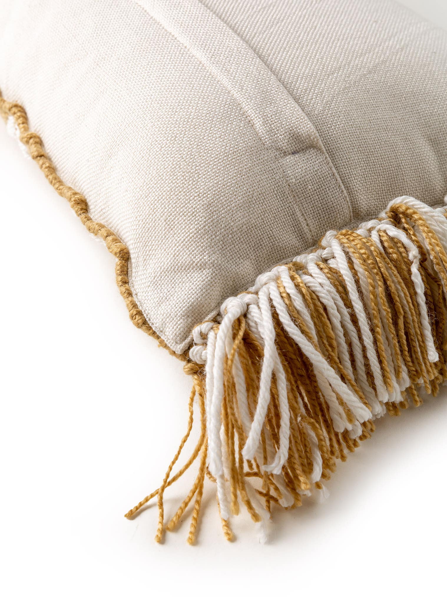 In- & Outdoor cushion Morty Yellow in Geometric design made of 100% Polyester (recycled PET) by benuta Pure