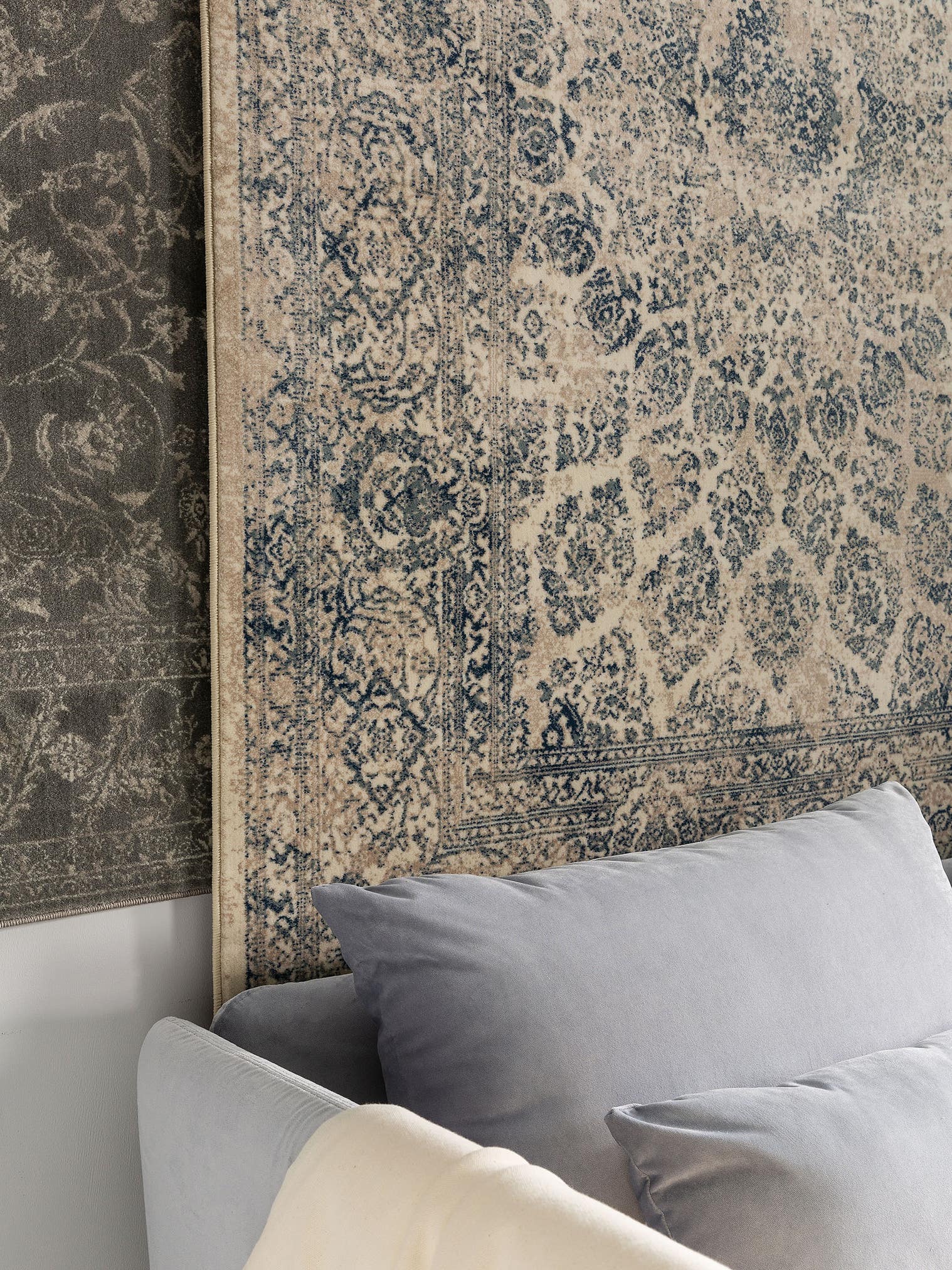 Rug made of 100% Polypropylene in Beige with a 6 - 10 mm high pile by benuta Nest