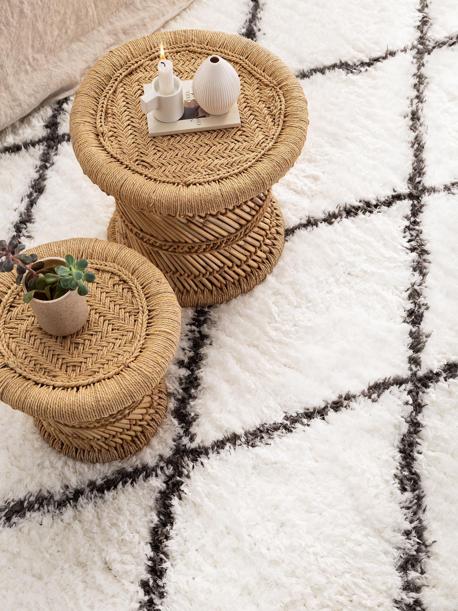 Teppich aus 100% Polyester in Beige mit 41 bis 50 mm hohem Flor von benuta Pop