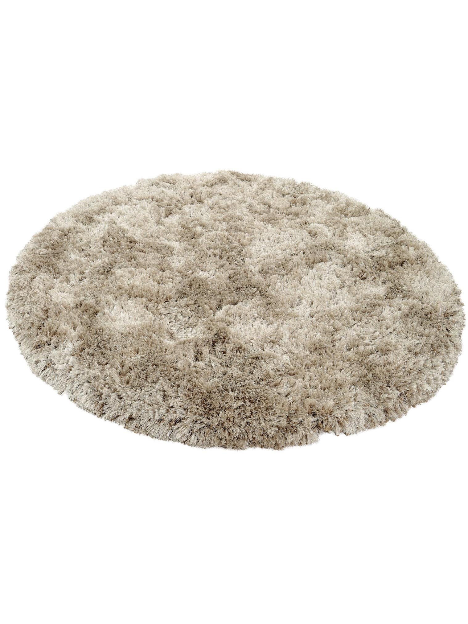 Teppich aus 100% Polyester in Beige mit 71 bis 80 mm hohem Flor von benuta Finest