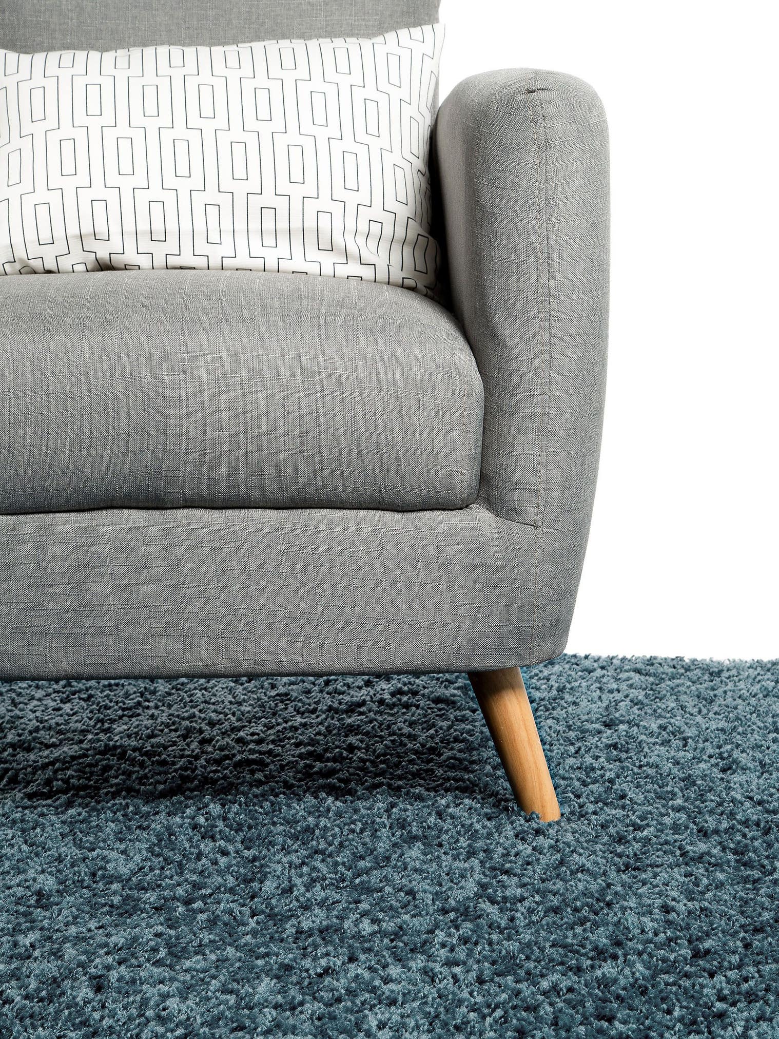 Rug made of 100% Polypropylene in Blue with a 21 - 30 mm high pile by benuta