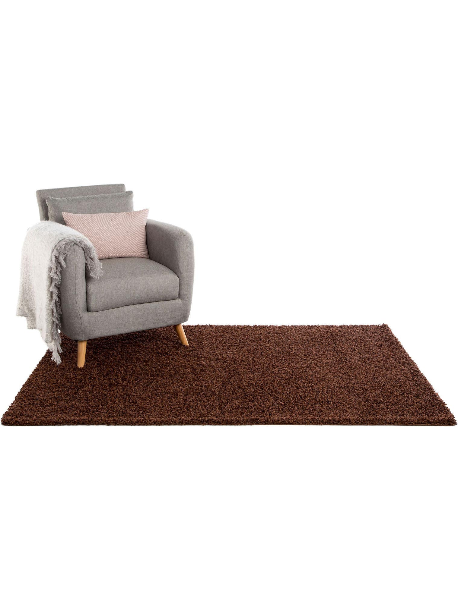 Teppich aus 100% Polypropylen in Braun mit 21 bis 30 mm hohem Flor von benuta