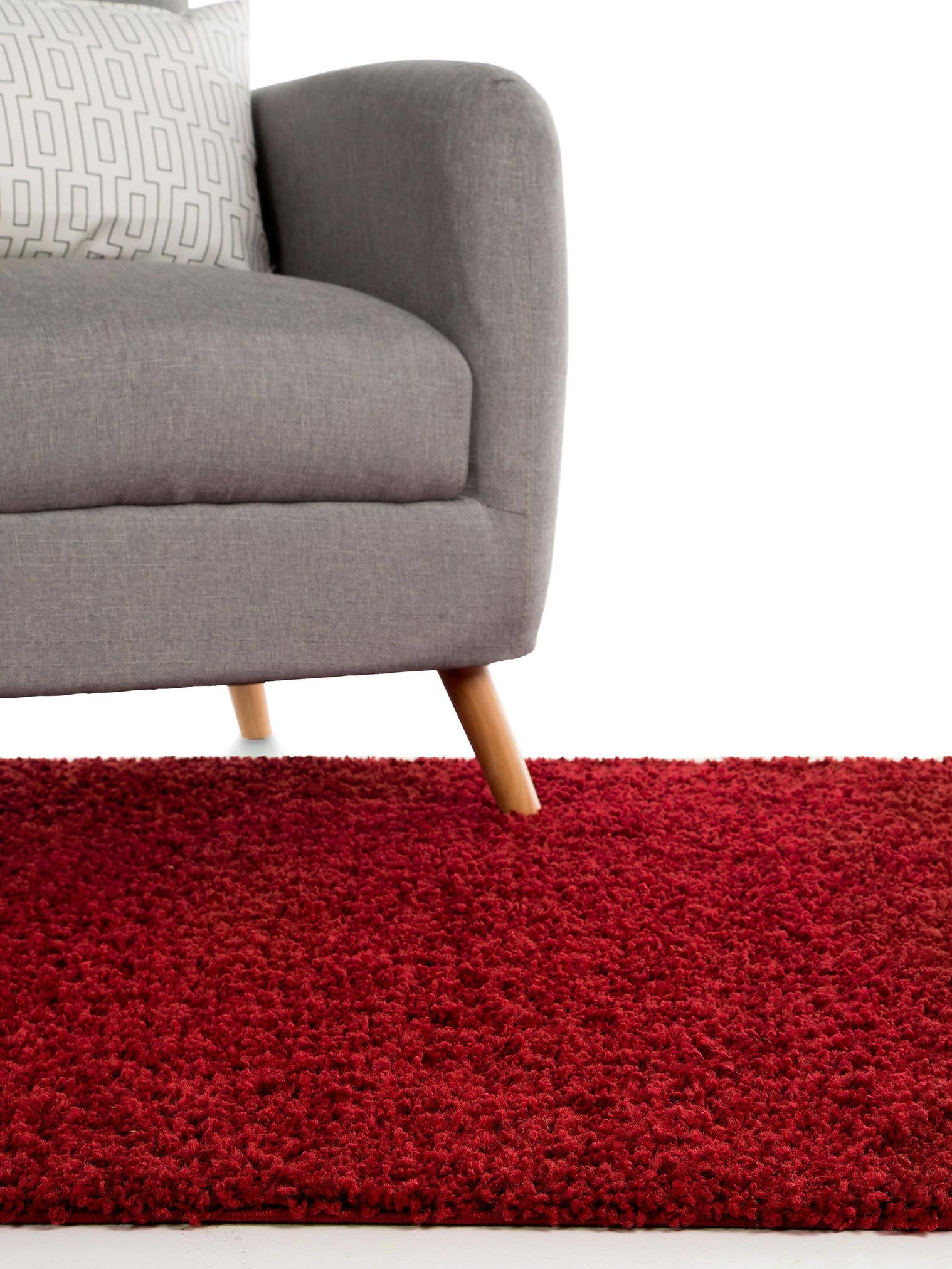 Teppich aus 100% Polypropylen in Rot mit 21 bis 30 mm hohem Flor von benuta