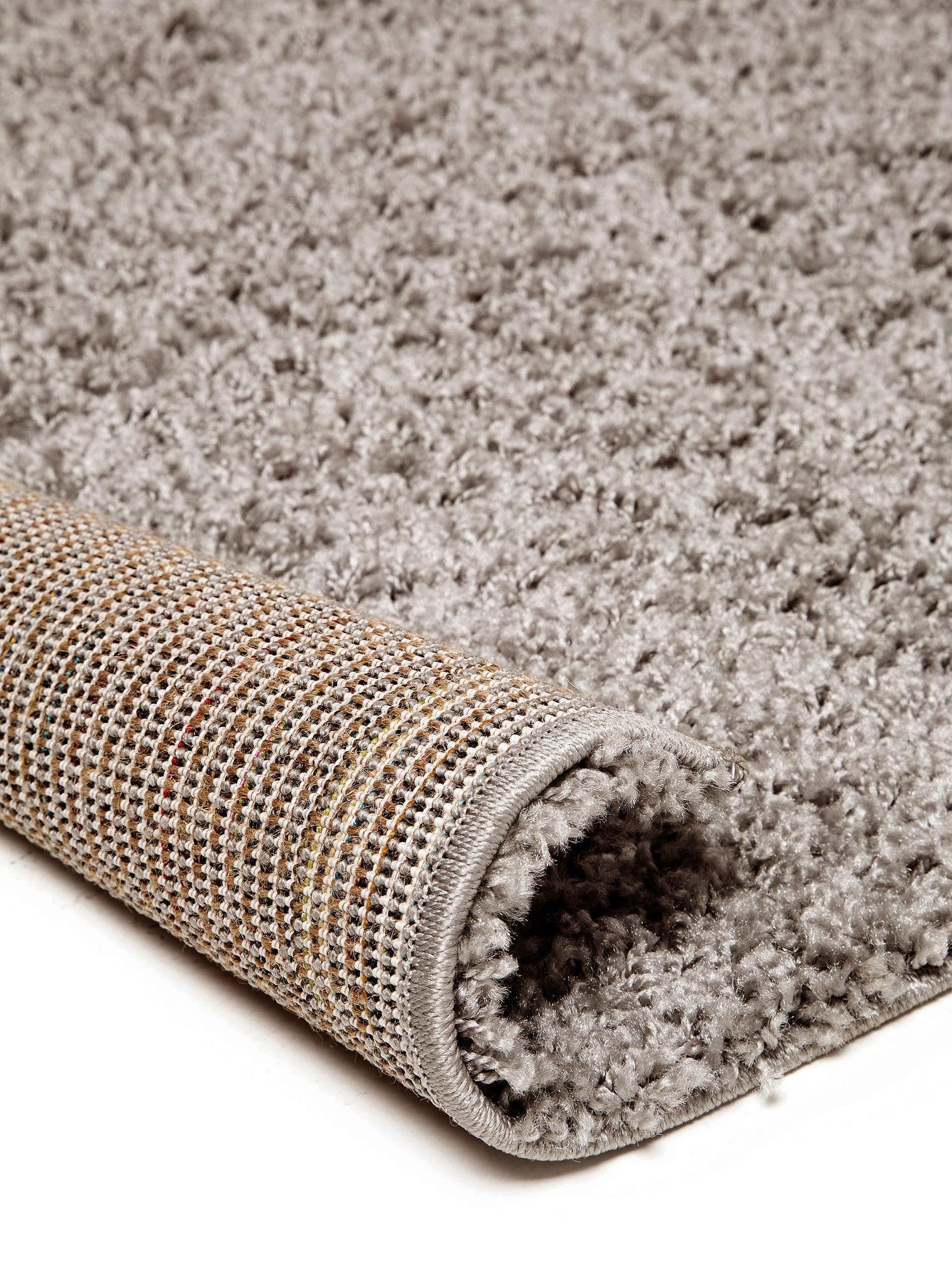 Teppich aus 100% Polypropylen in Grau mit 21 bis 30 mm hohem Flor von benuta