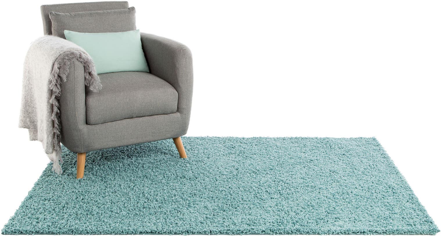 Teppich aus 100% Polypropylen in Blau mit 21 bis 30 mm hohem Flor von benuta