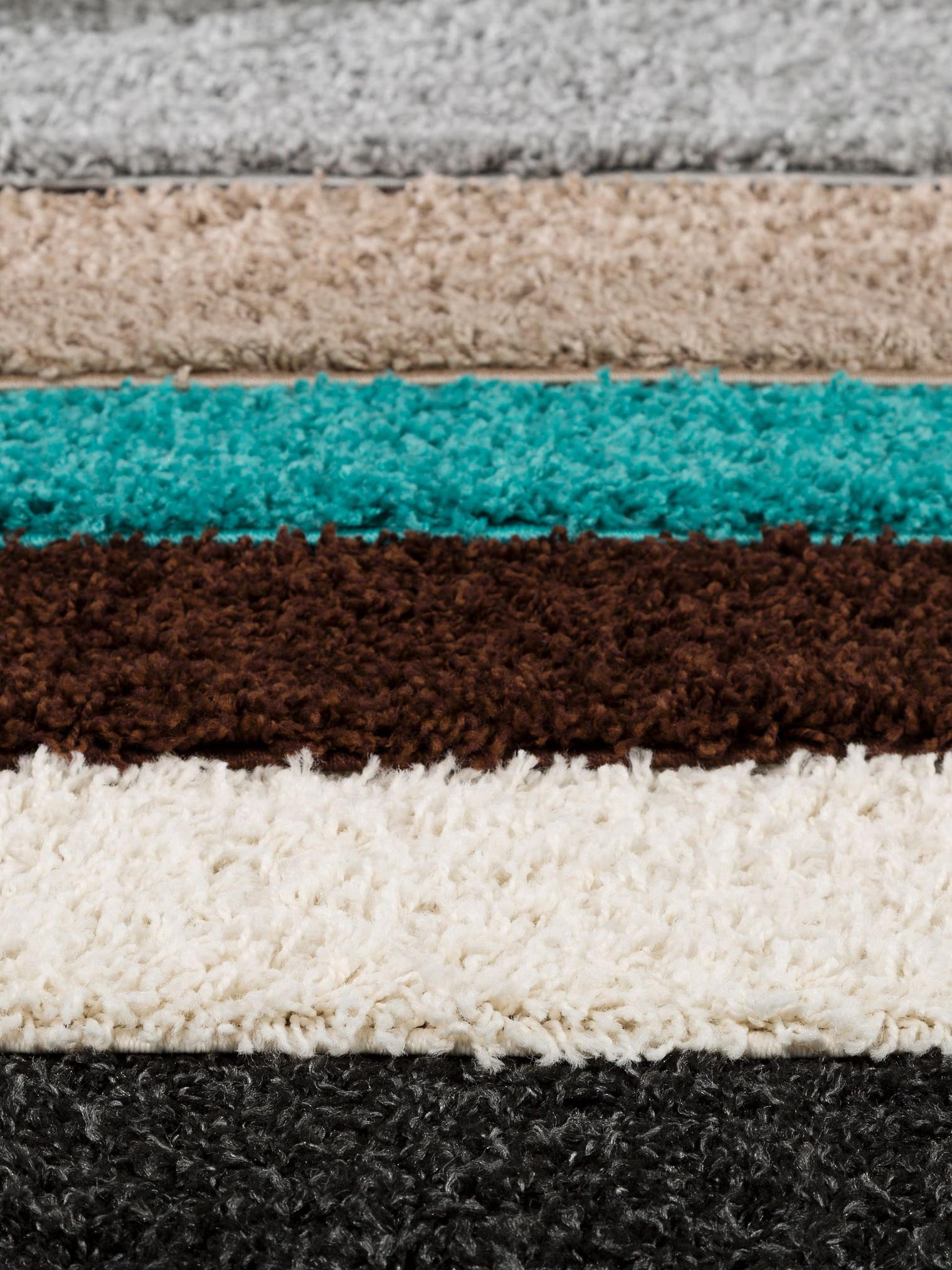 Teppich aus 100% Polypropylen in Blau mit 21 bis 30 mm hohem Flor von benuta