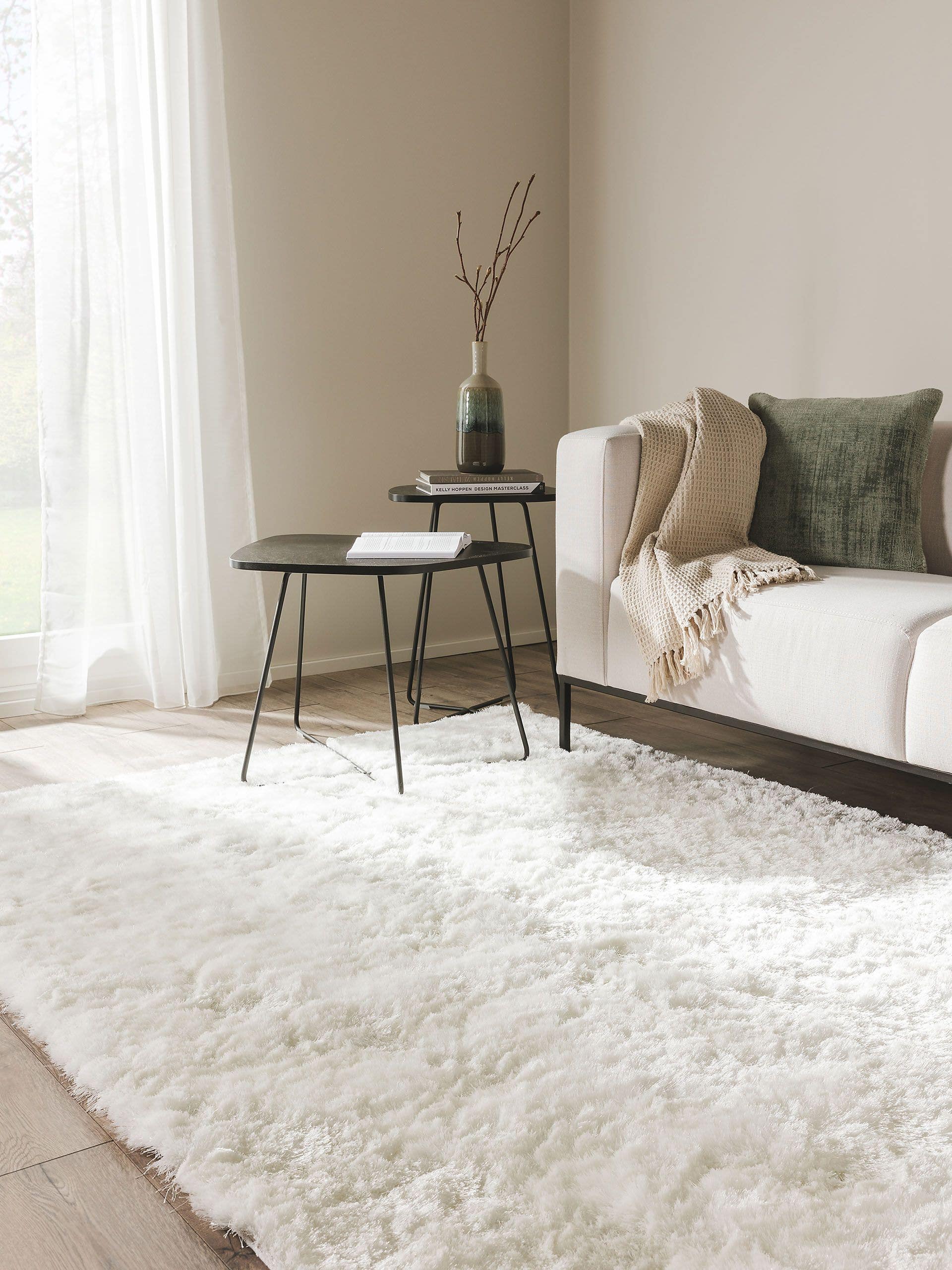 White fluffy rug sales