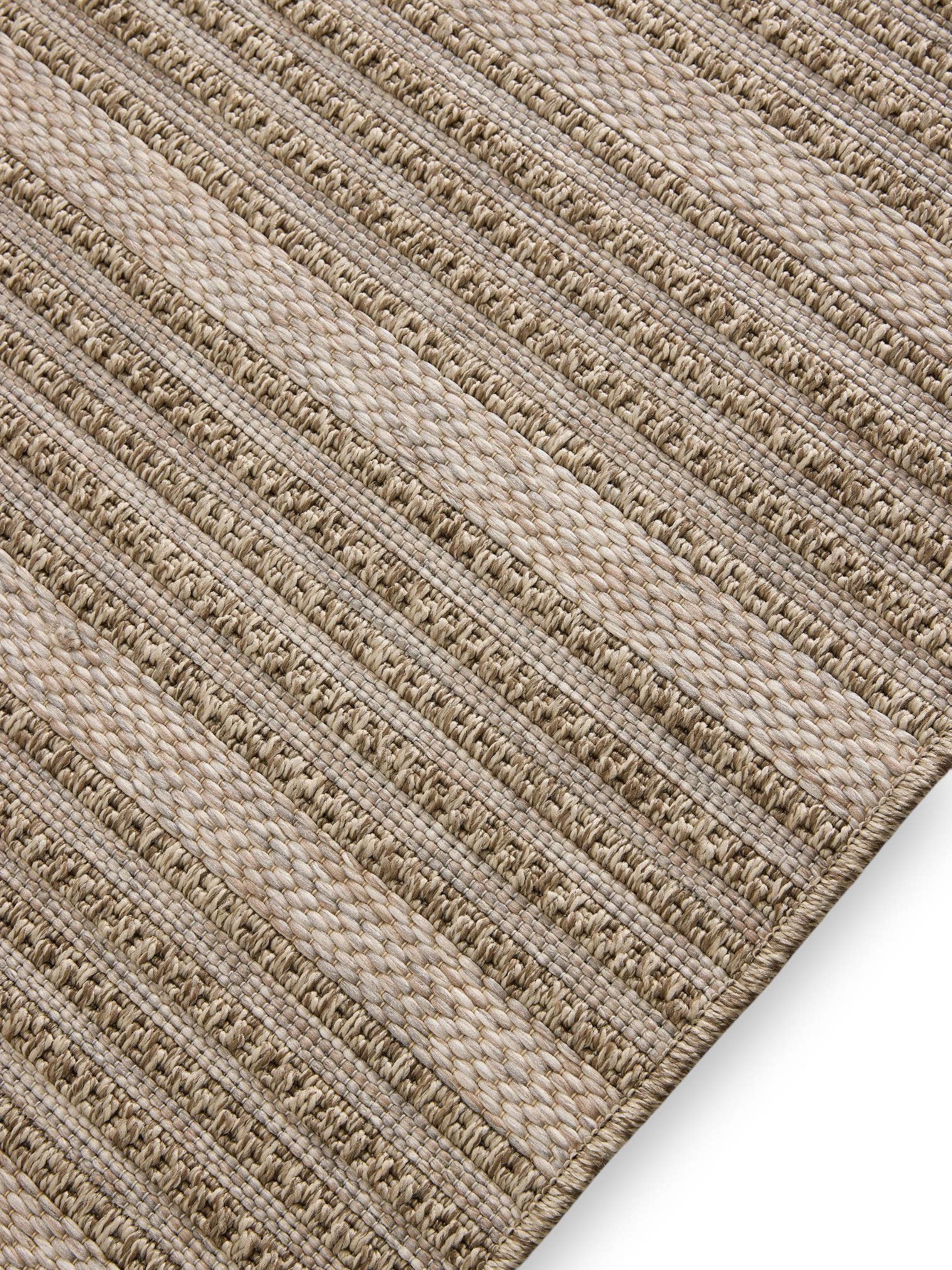 Rug made of 100% Polypropylene in Beige with a 6 - 10 mm high pile by benuta Nest