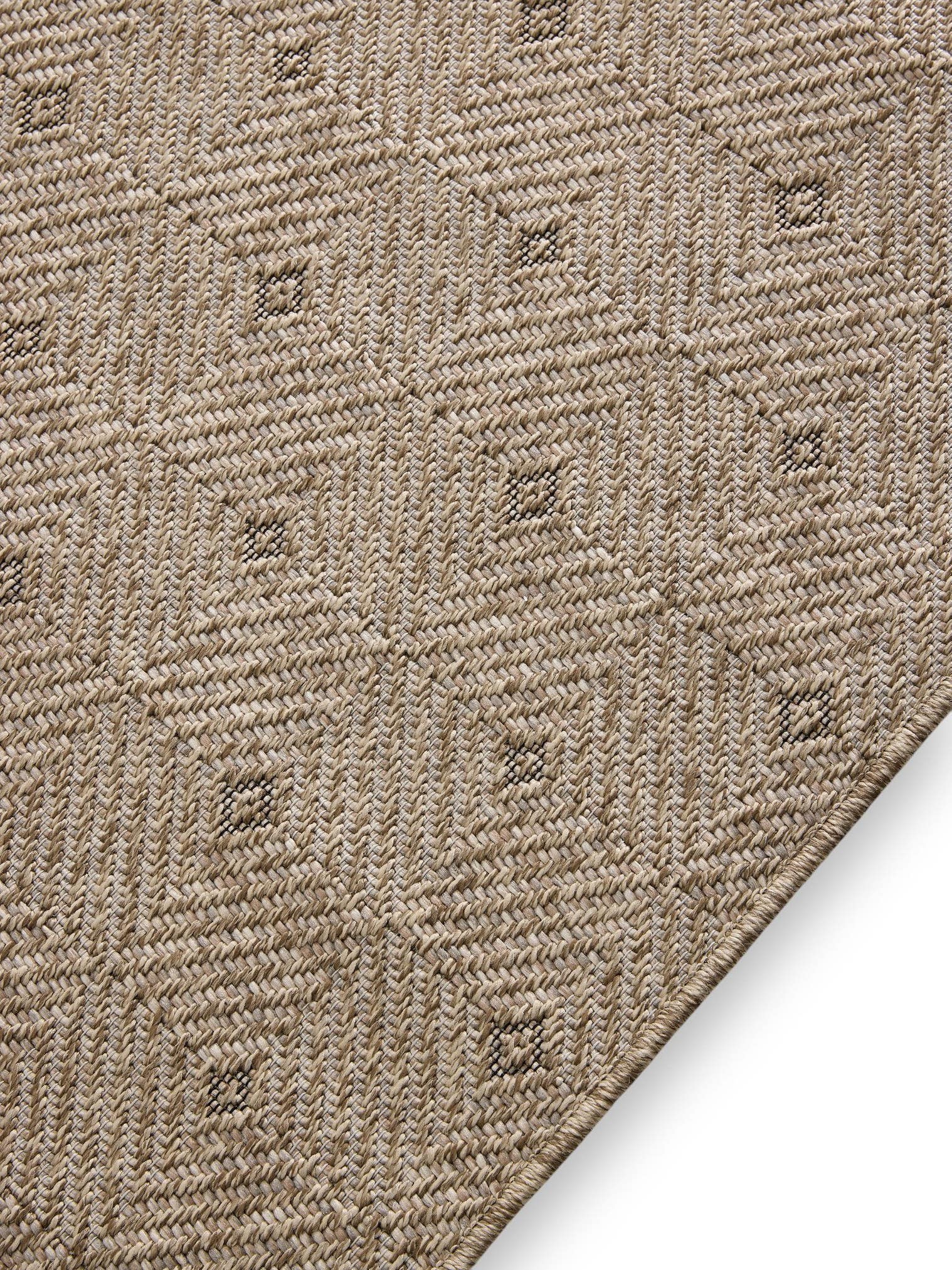 Rug made of 100% Polypropylene in Beige with a 6 - 10 mm high pile by benuta Nest