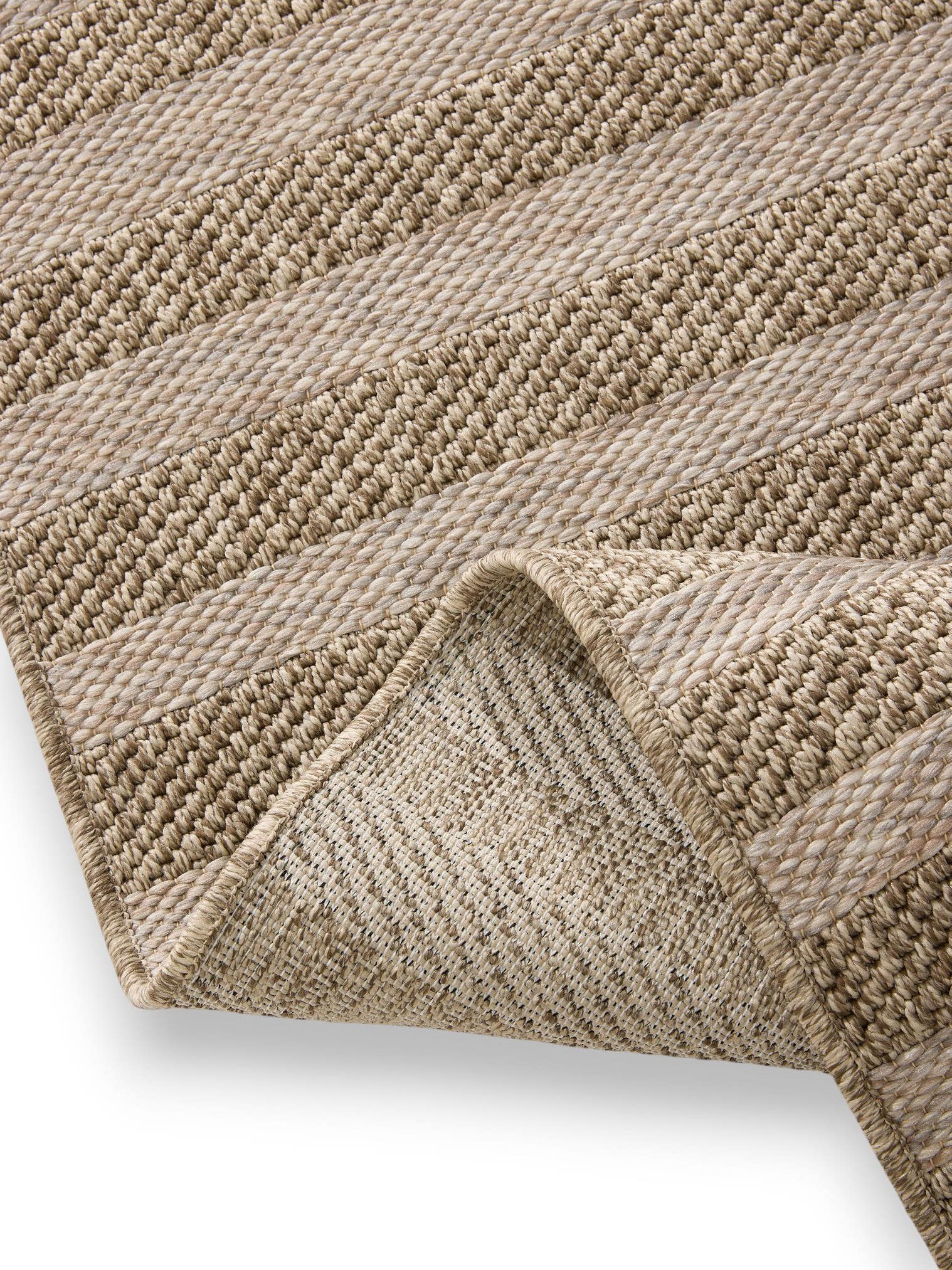 Rug made of 100% Polypropylene in Beige with a 6 - 10 mm high pile by benuta Nest
