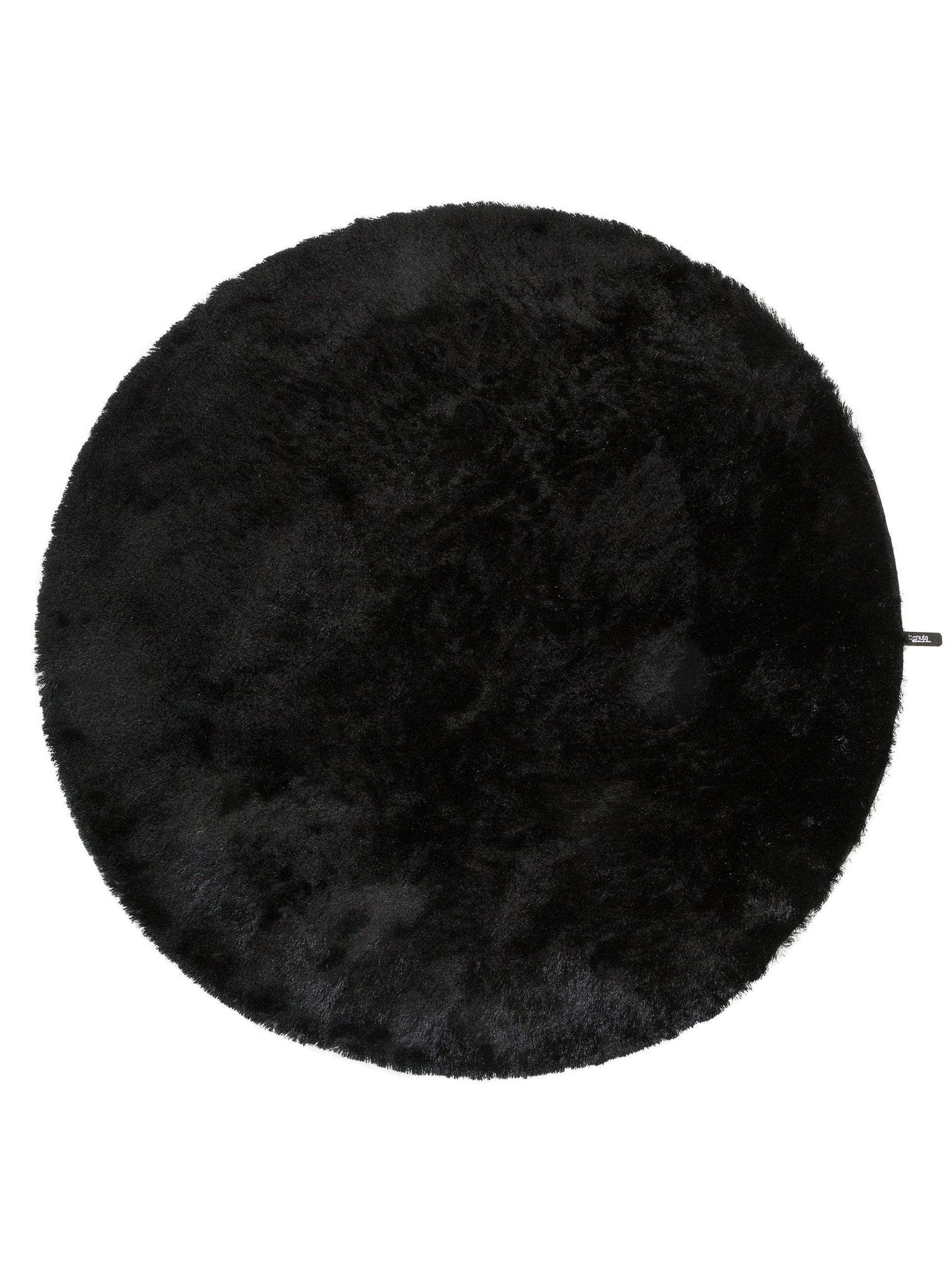 Matta av 100% Polyester i Svart med 31 - 40 mm hög lugg från benuta Nest