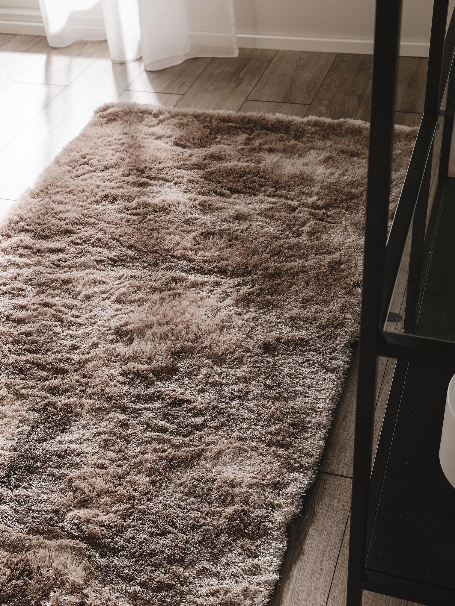 Teppich aus 100% Polyester in Braun mit 31 bis 40 mm hohem Flor von benuta Nest
