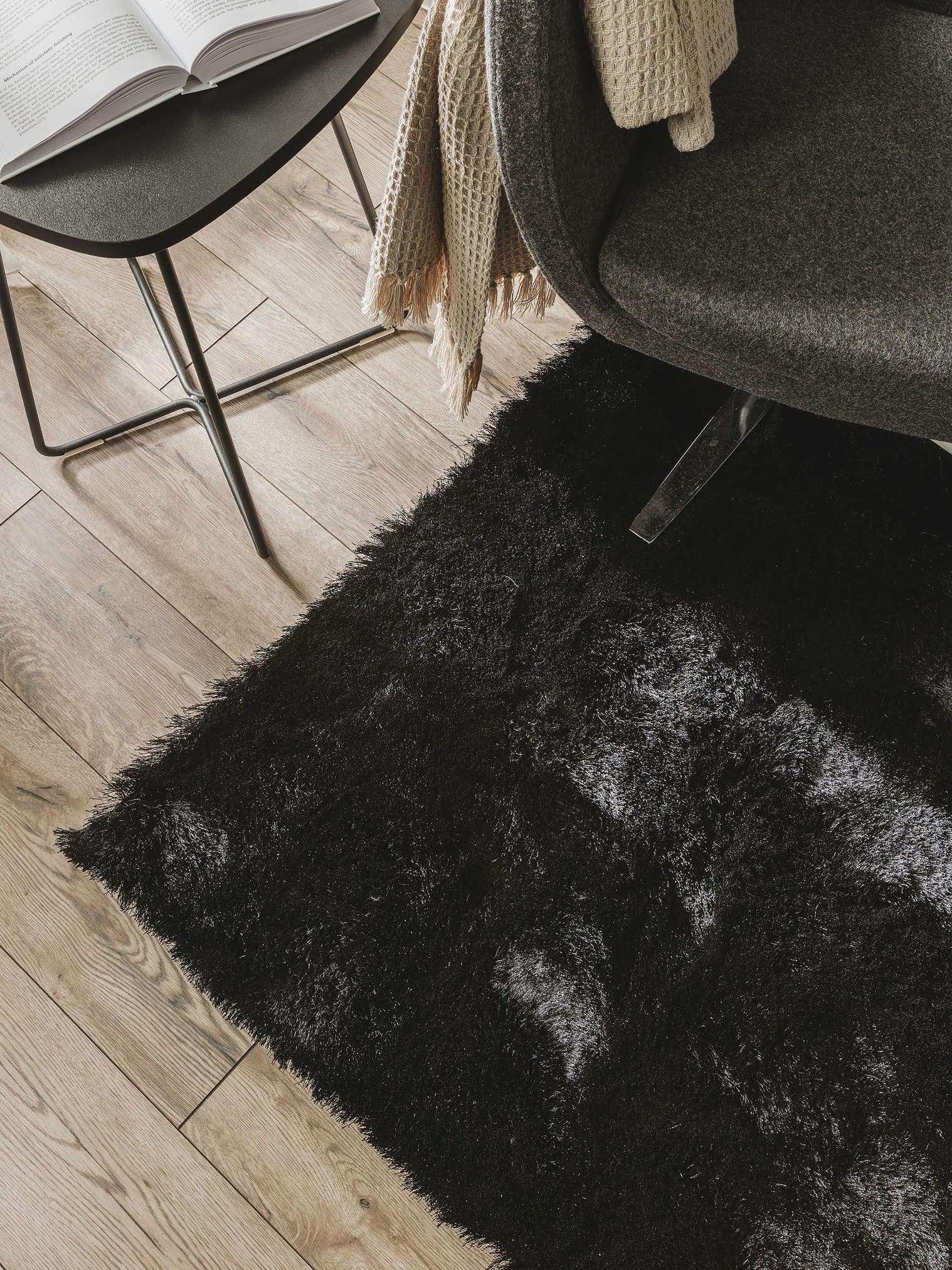 Tappeto di 100% Poliestere in Nero con pelo alto 31 - 40 mm da benuta Nest