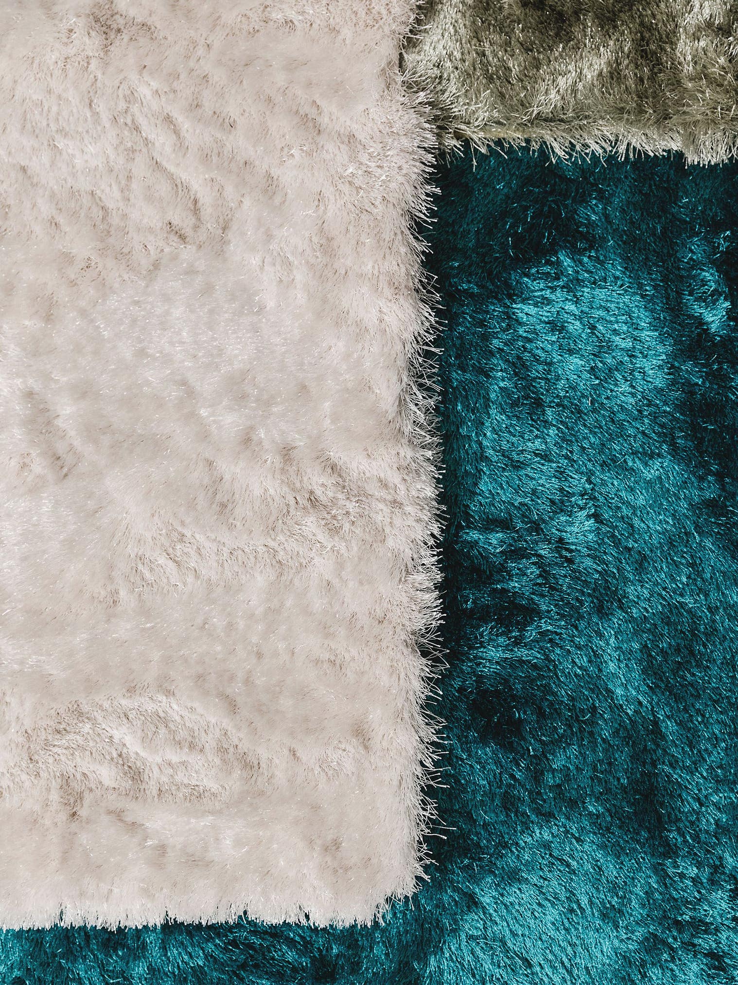 Rug made of 100% Polyester in Turquoise with a 31 - 40 mm high pile by benuta Nest