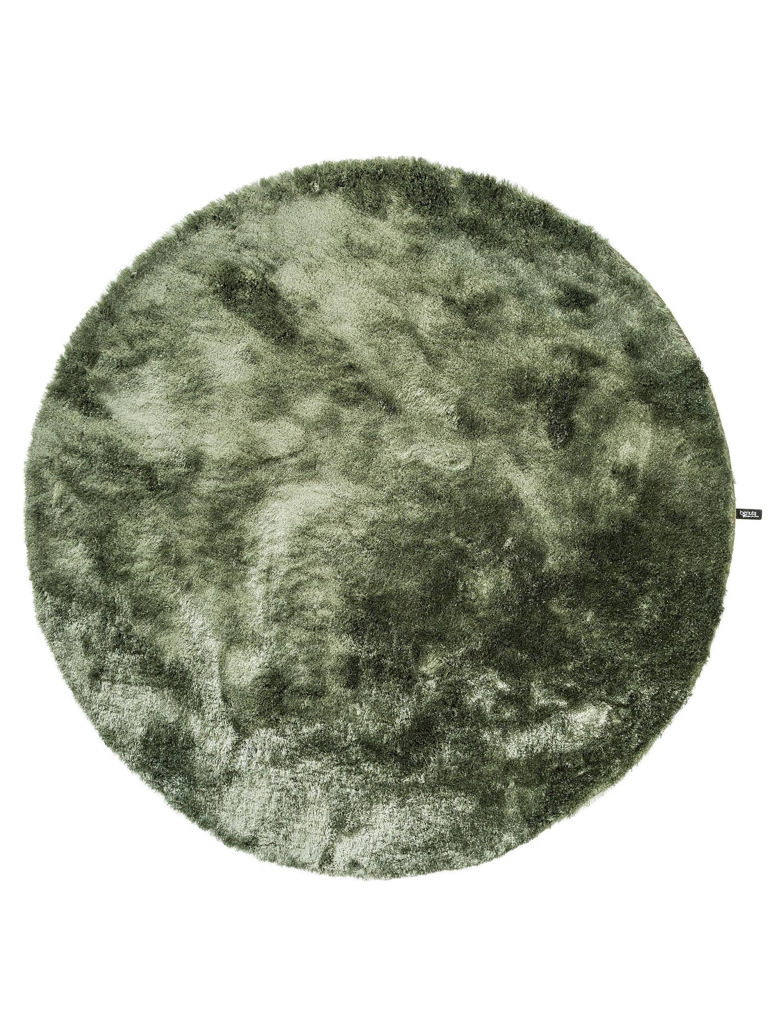 Rug made of 100% Polyester in Green with a 31 - 40 mm high pile by benuta Nest