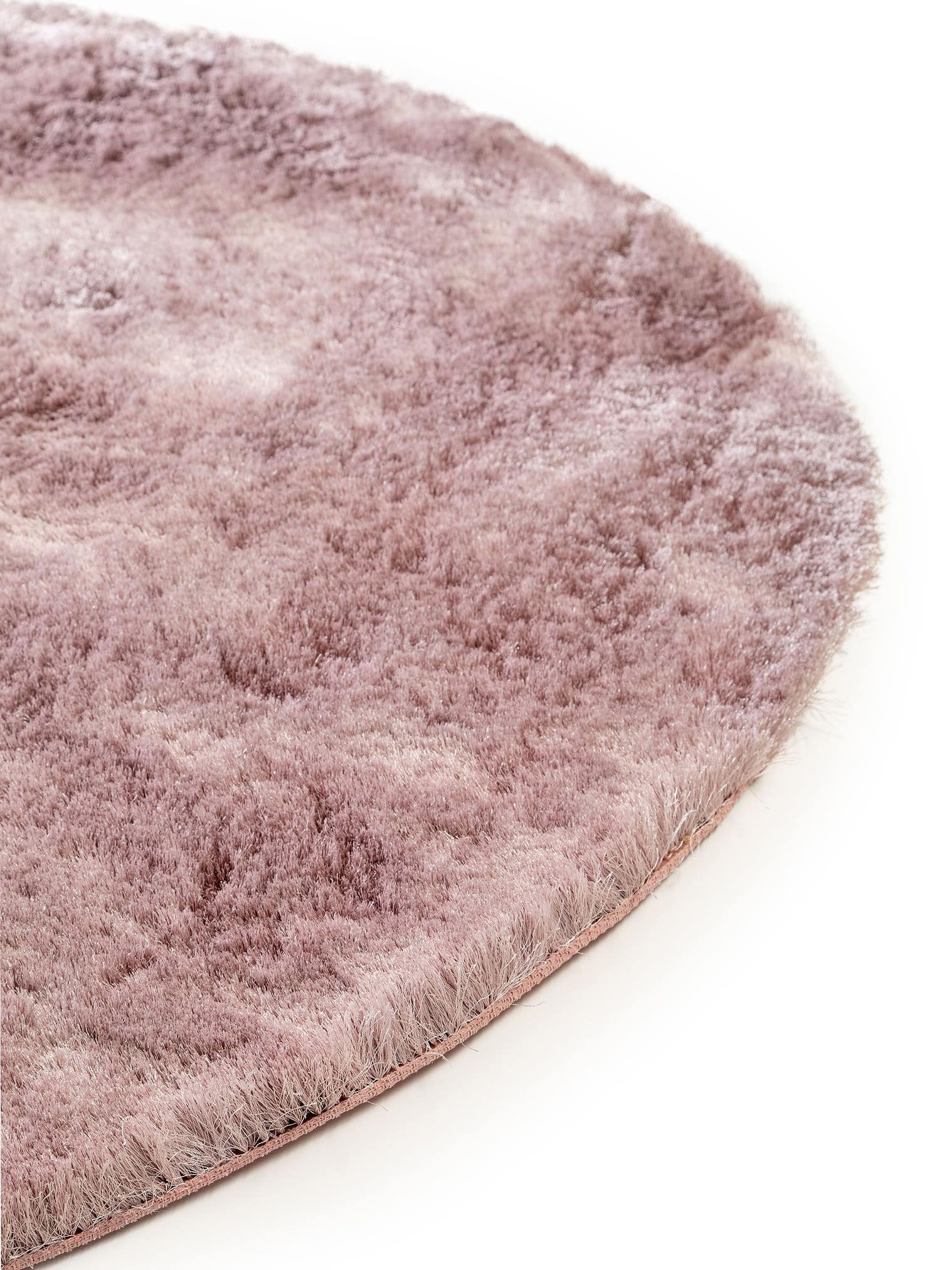 Rug made of 100% Polyester in Pink with a 31 - 40 mm high pile by benuta Nest