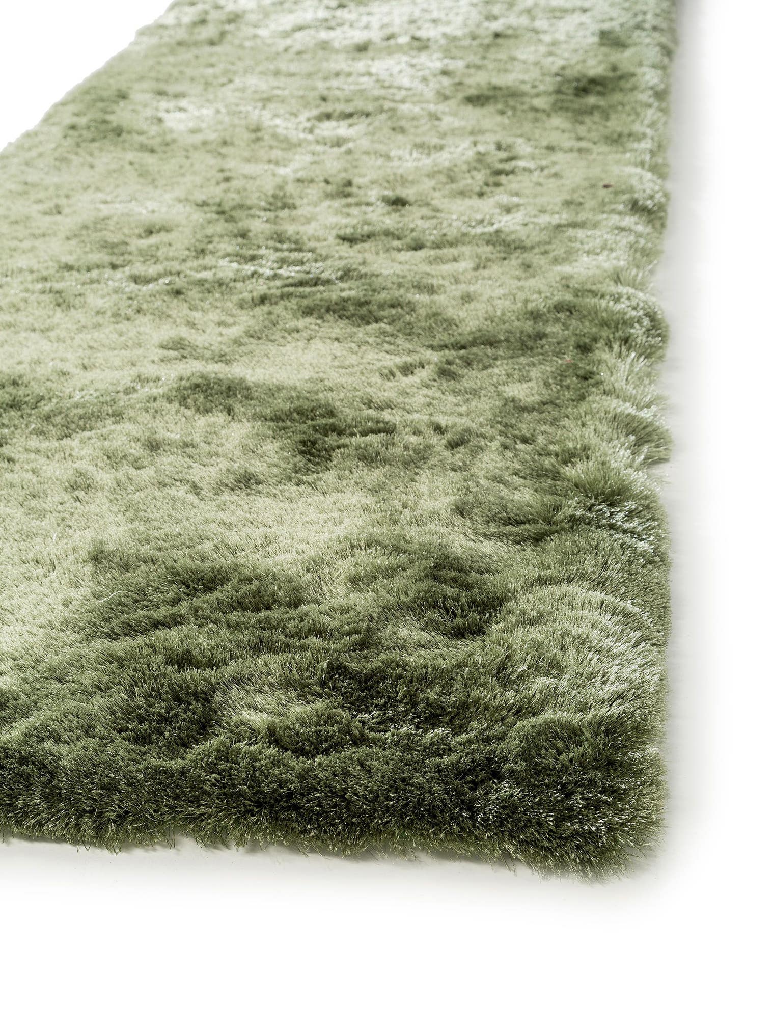 Teppich aus 100% Polyester in Grün mit 31 bis 40 mm hohem Flor von benuta Nest